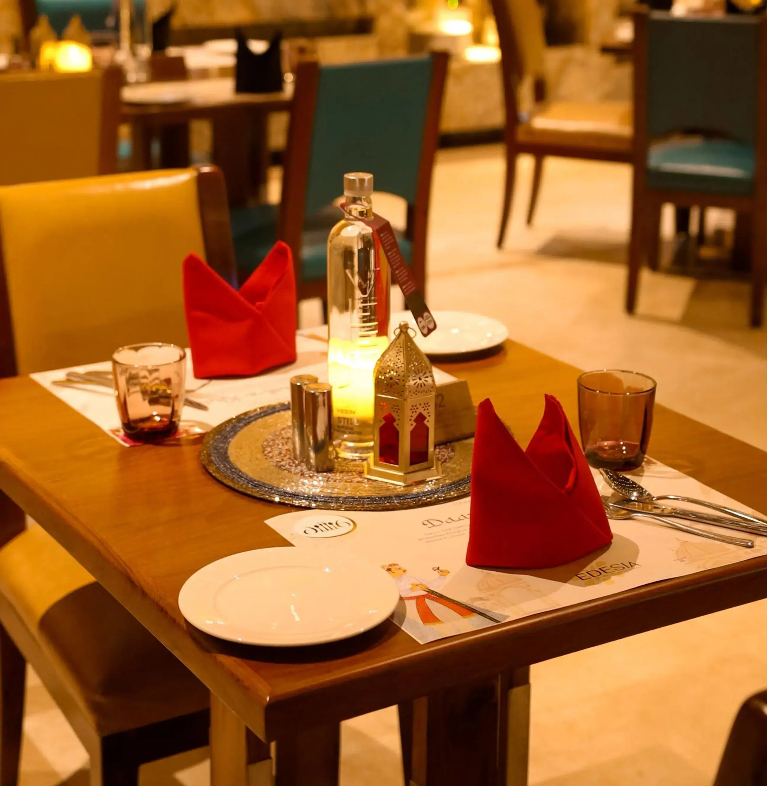 Restaurant/places to eat in Crowne Plaza New Delhi Okhla by IHG Restaurant/places to eat in Crowne Plaza New Delhi Okhla by IHG