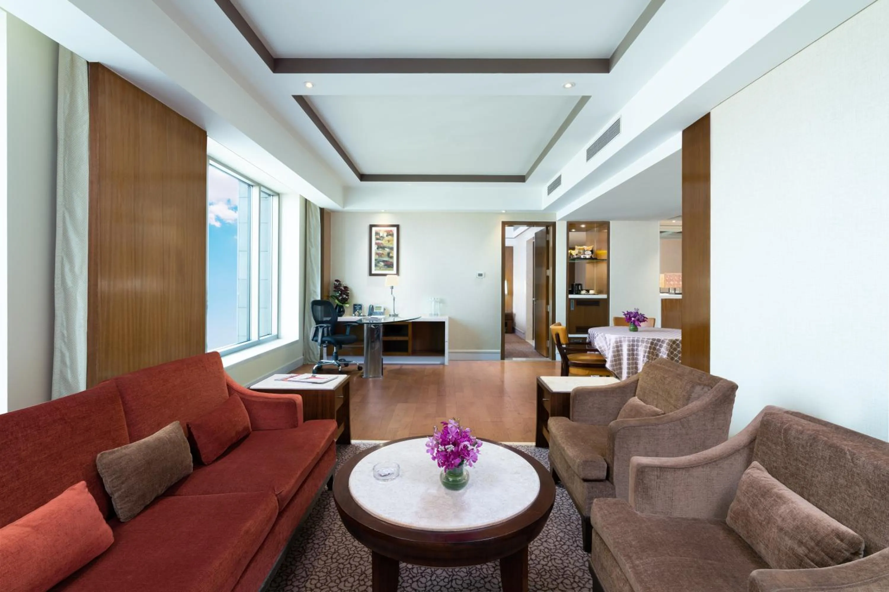 Crowne Plaza New Delhi Okhla by IHG