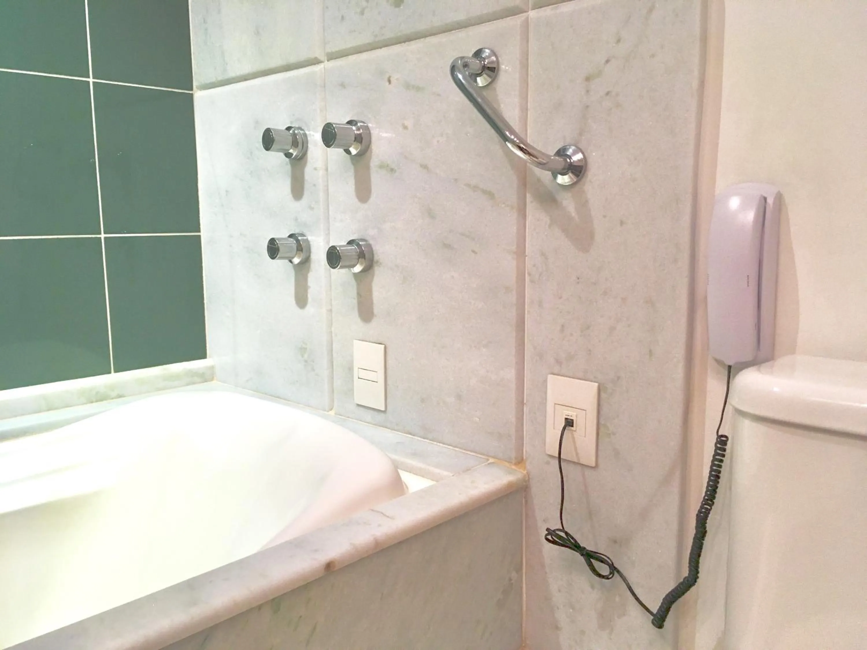 Bathroom in Flat Mountain Village Luxo e Conforto na Serra