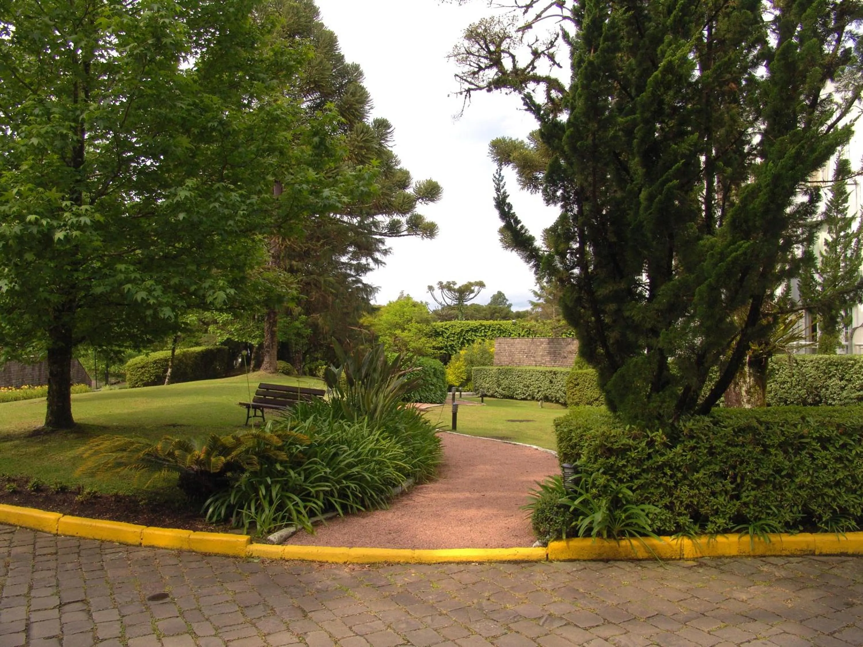 Garden in Flat Mountain Village Luxo e Conforto na Serra