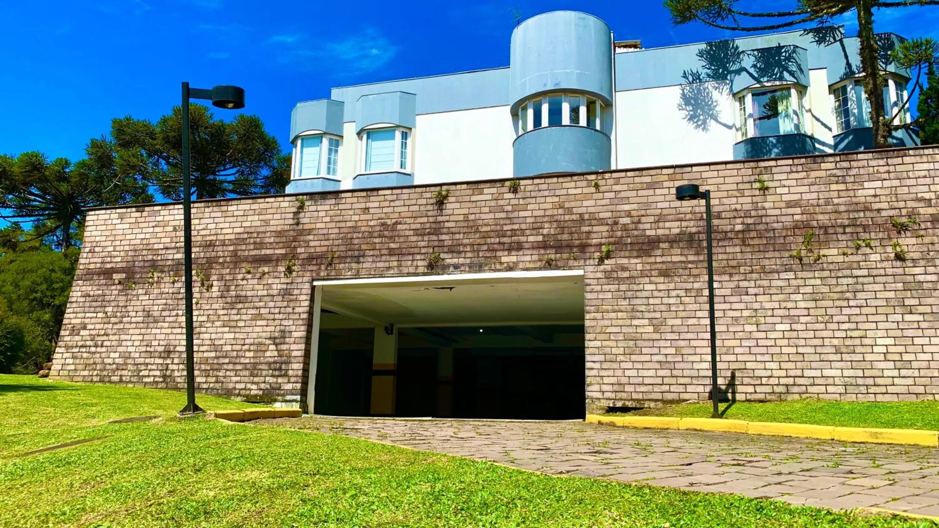Parking in Flat Mountain Village Luxo e Conforto na Serra