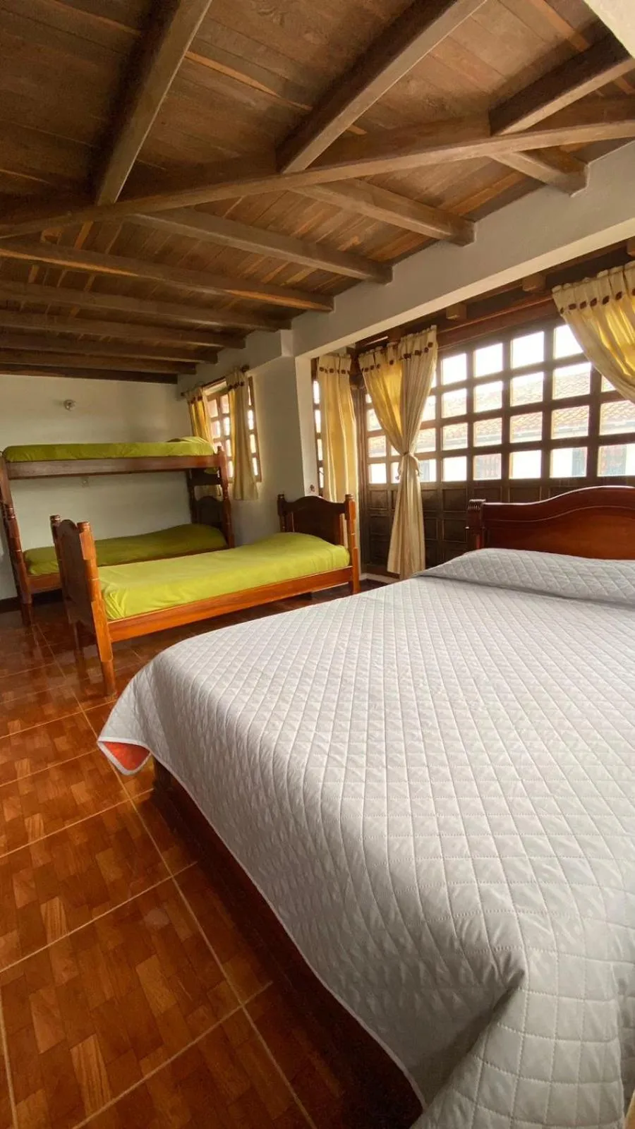 Bed in Chez Alicia Hostal