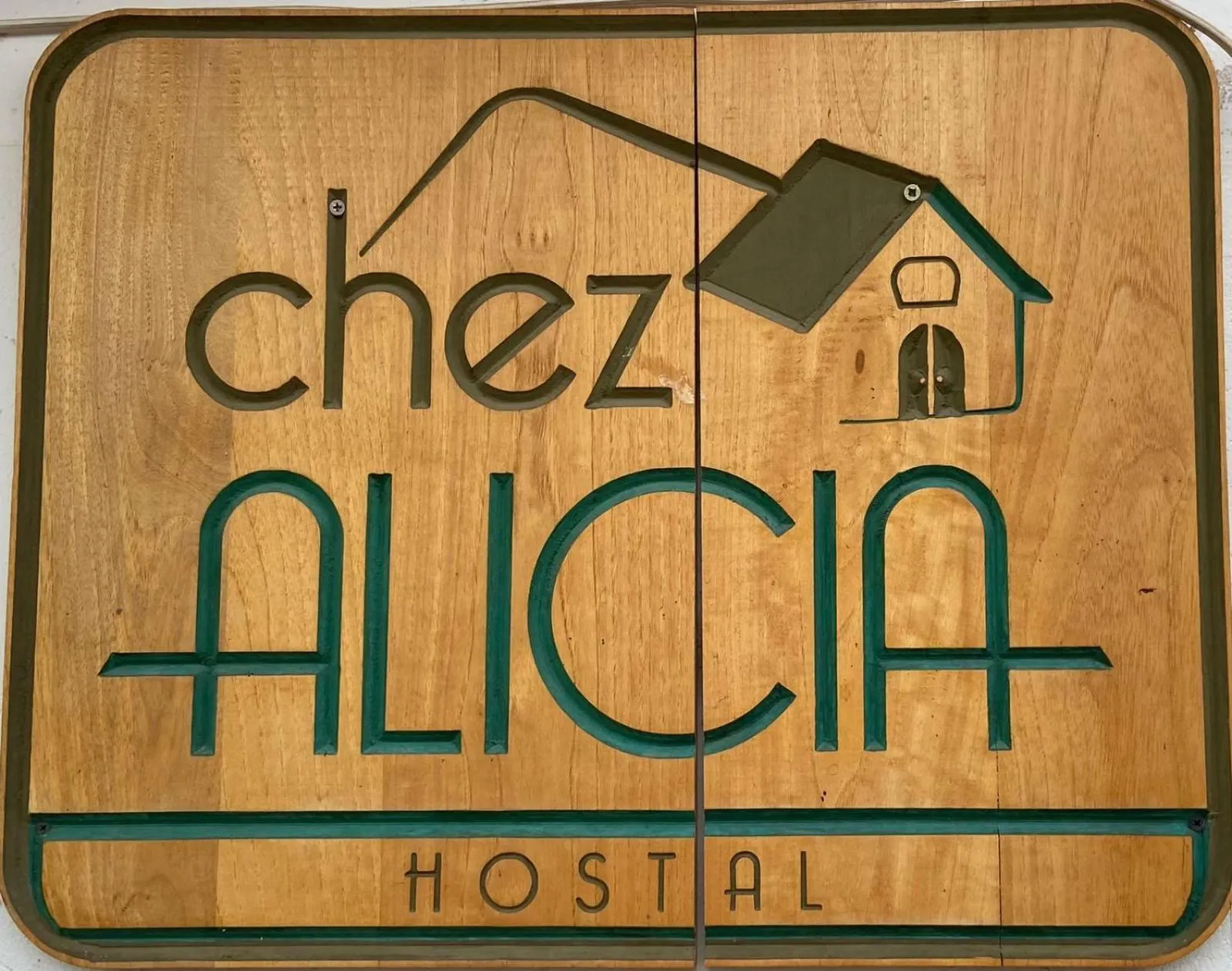 Property logo or sign in Chez Alicia Hostal