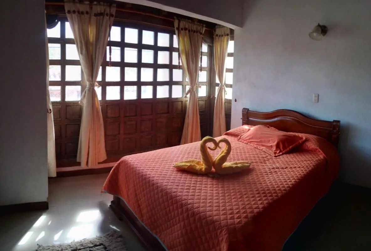 Bedroom, Bed in Chez Alicia Hostal