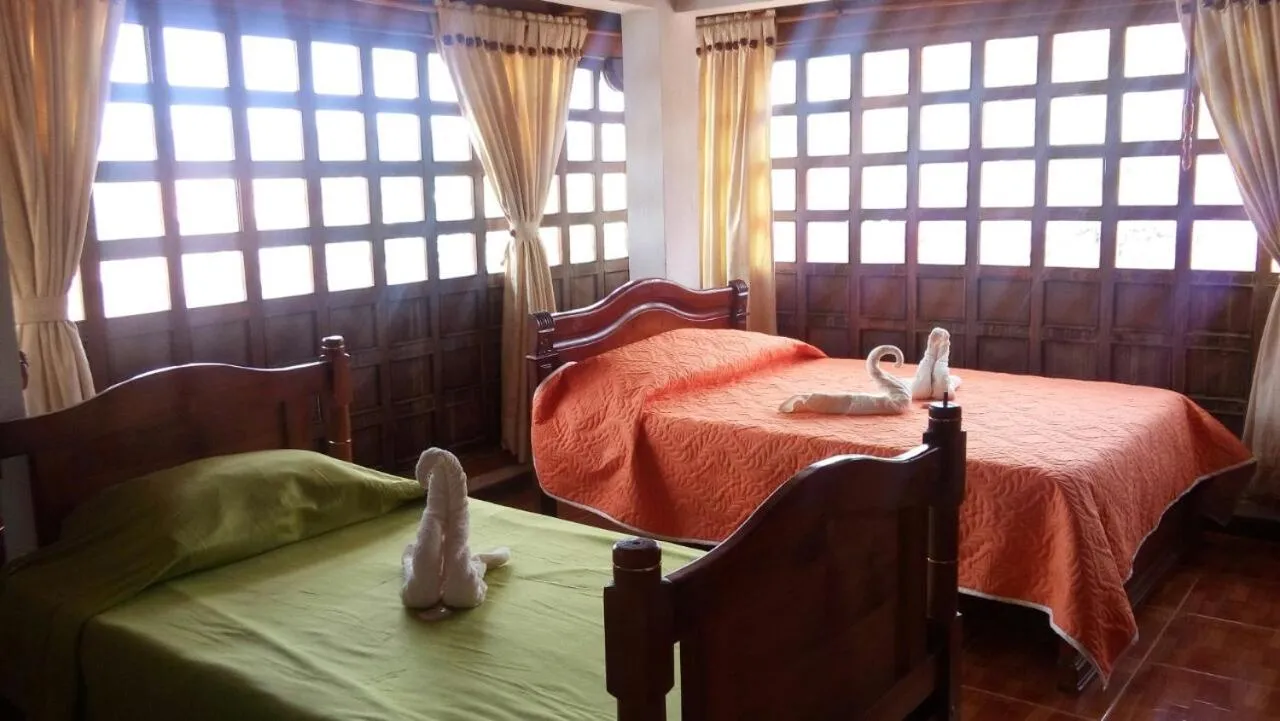 Bed in Chez Alicia Hostal
