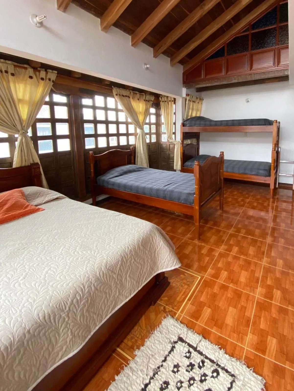 Bed in Chez Alicia Hostal