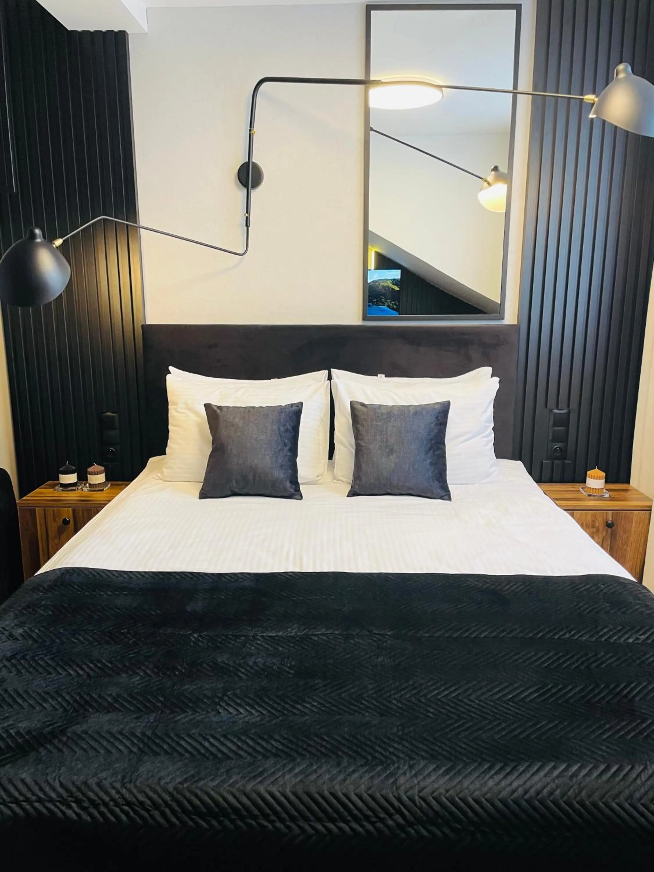 Photo of the whole room in Hotel Millennium