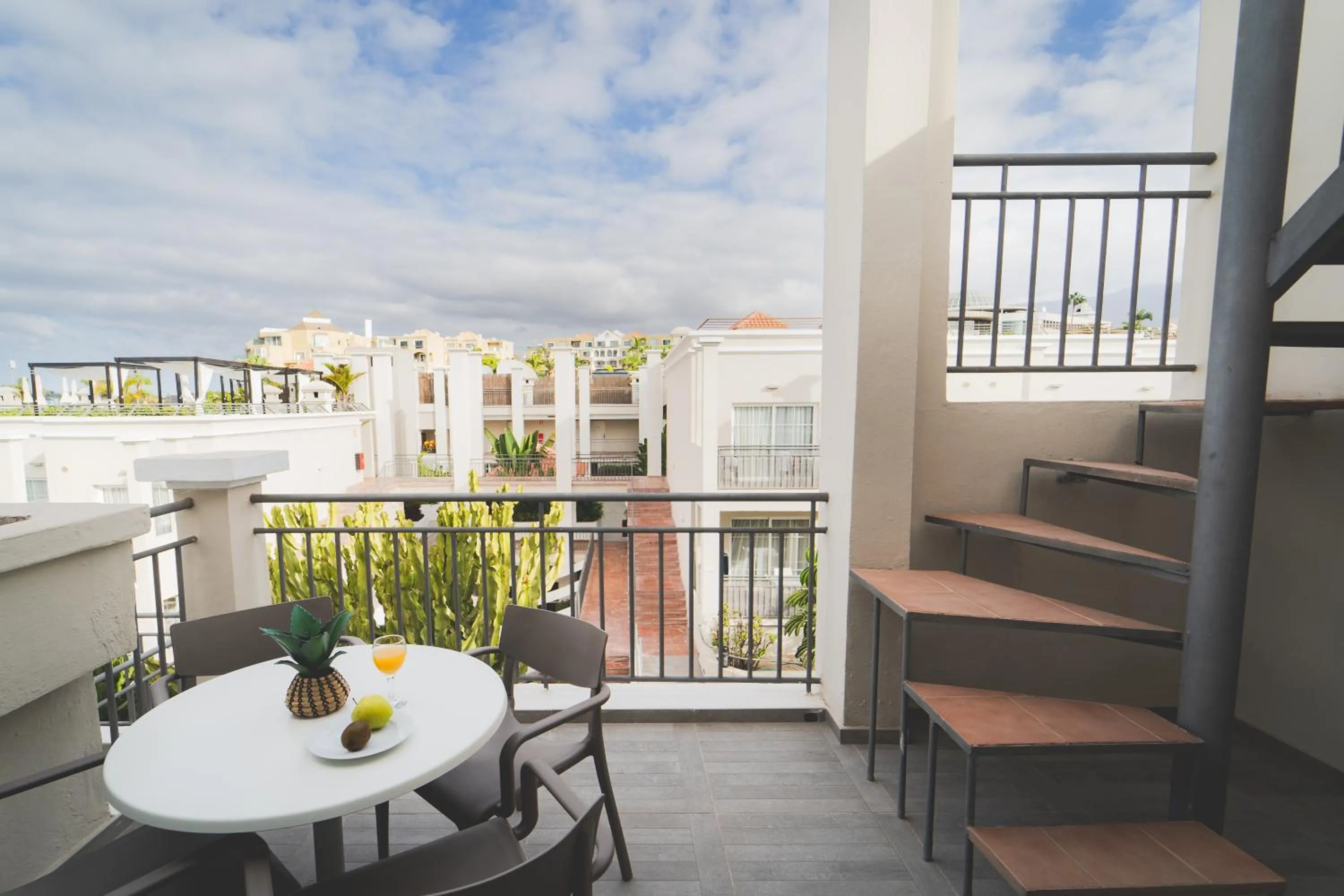 Los Olivos Beach Resort