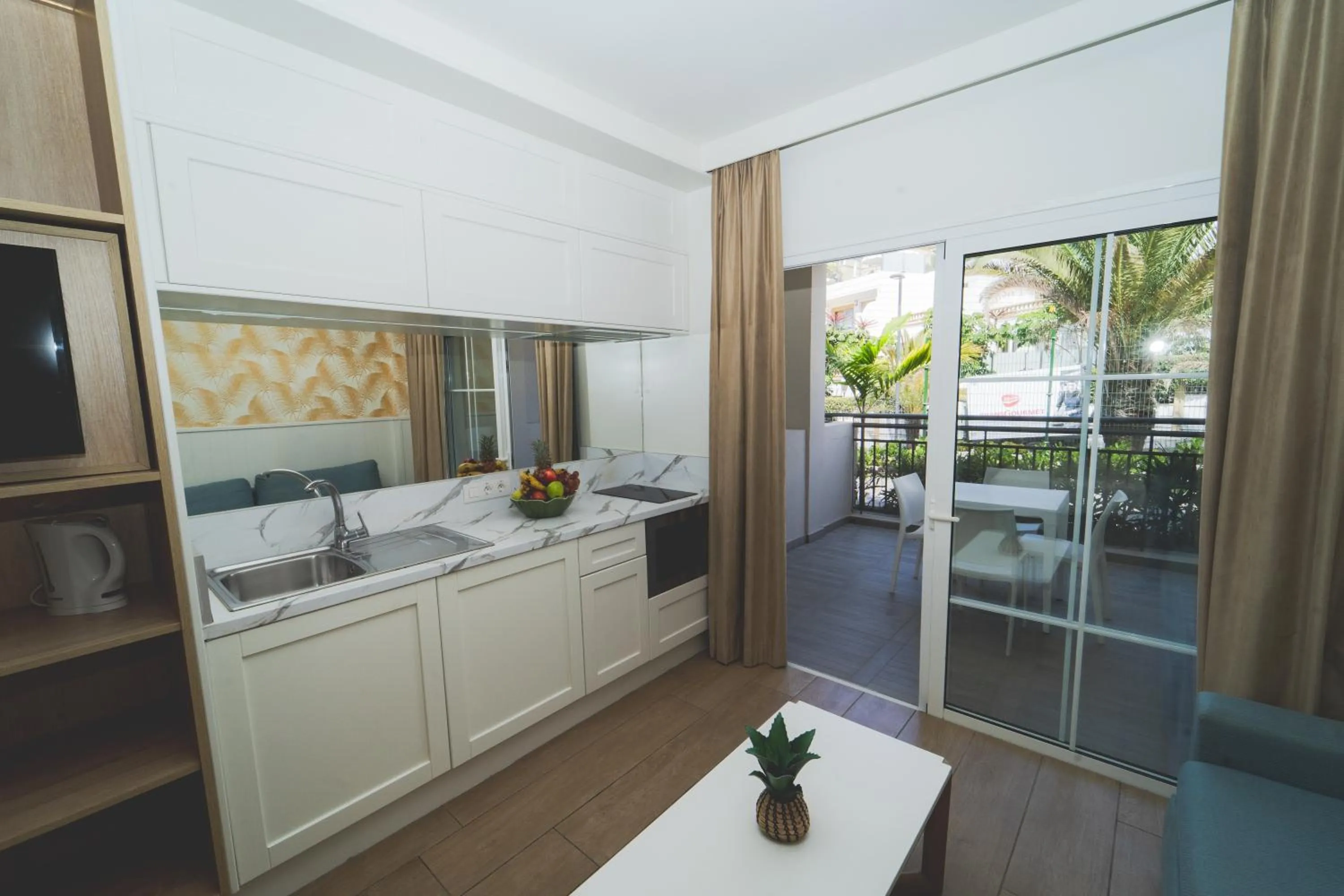 Los Olivos Beach Resort