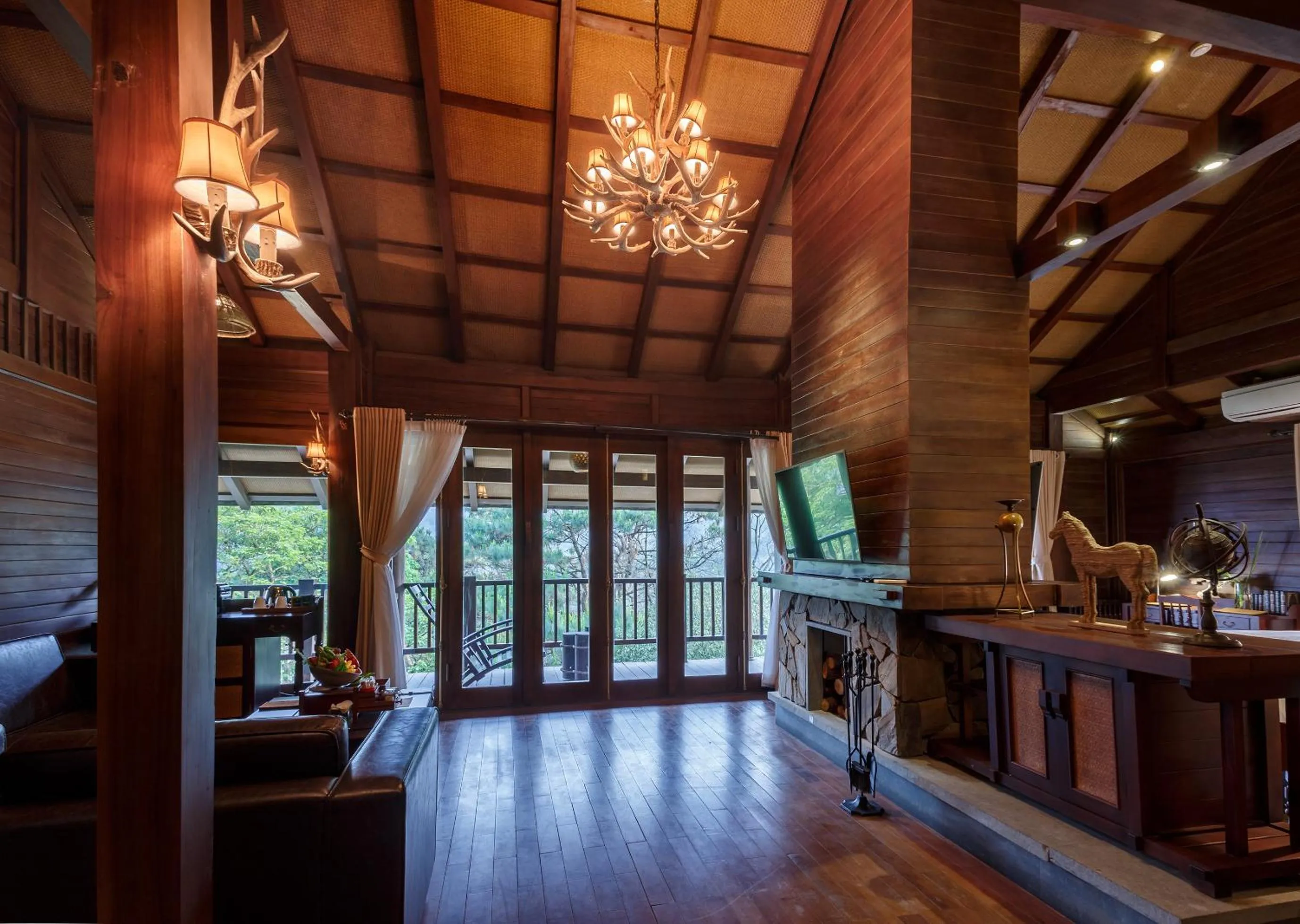 Mountain view in Melia Ba Vi Mountain Retreat