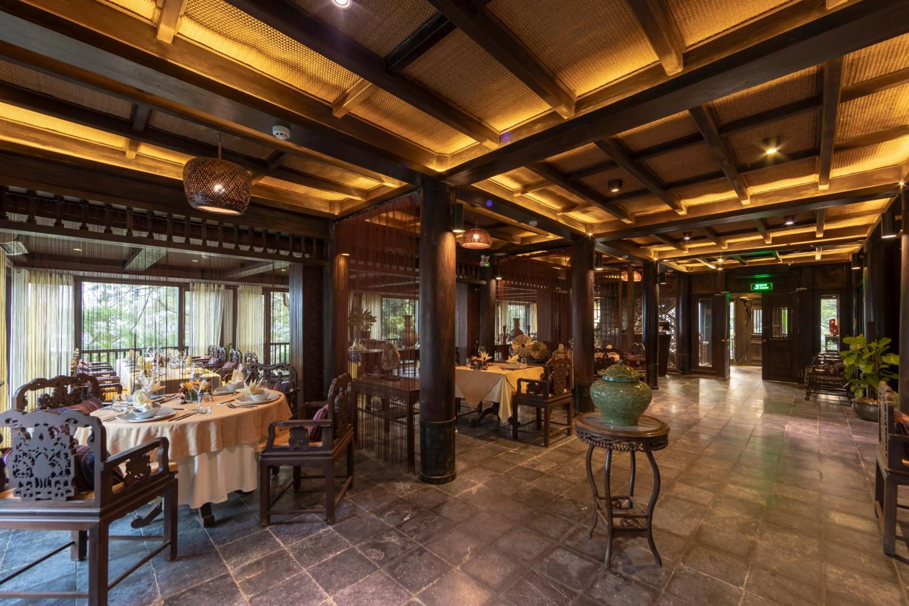 Restaurant/places to eat in Melia Ba Vi Mountain Retreat