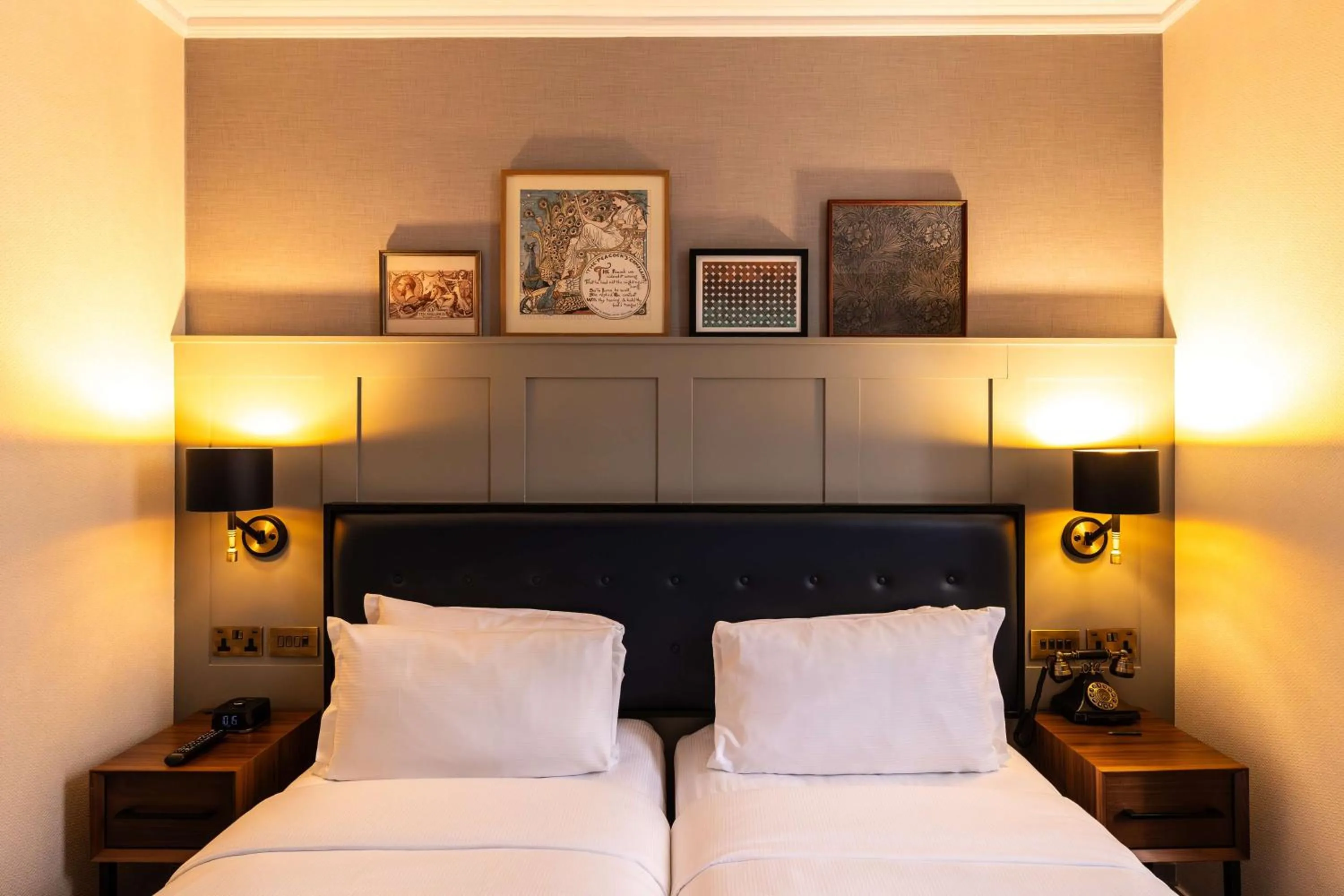 Bed in 100 Queen's Gate Hotel London Kensington, Curio Collection by Hilton