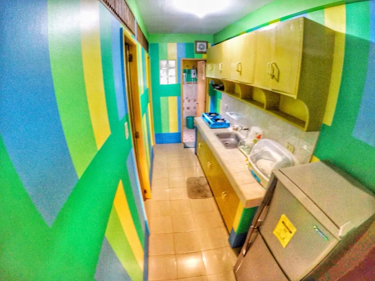 Tagaytay Bloom Breeze Cruz Apartelle