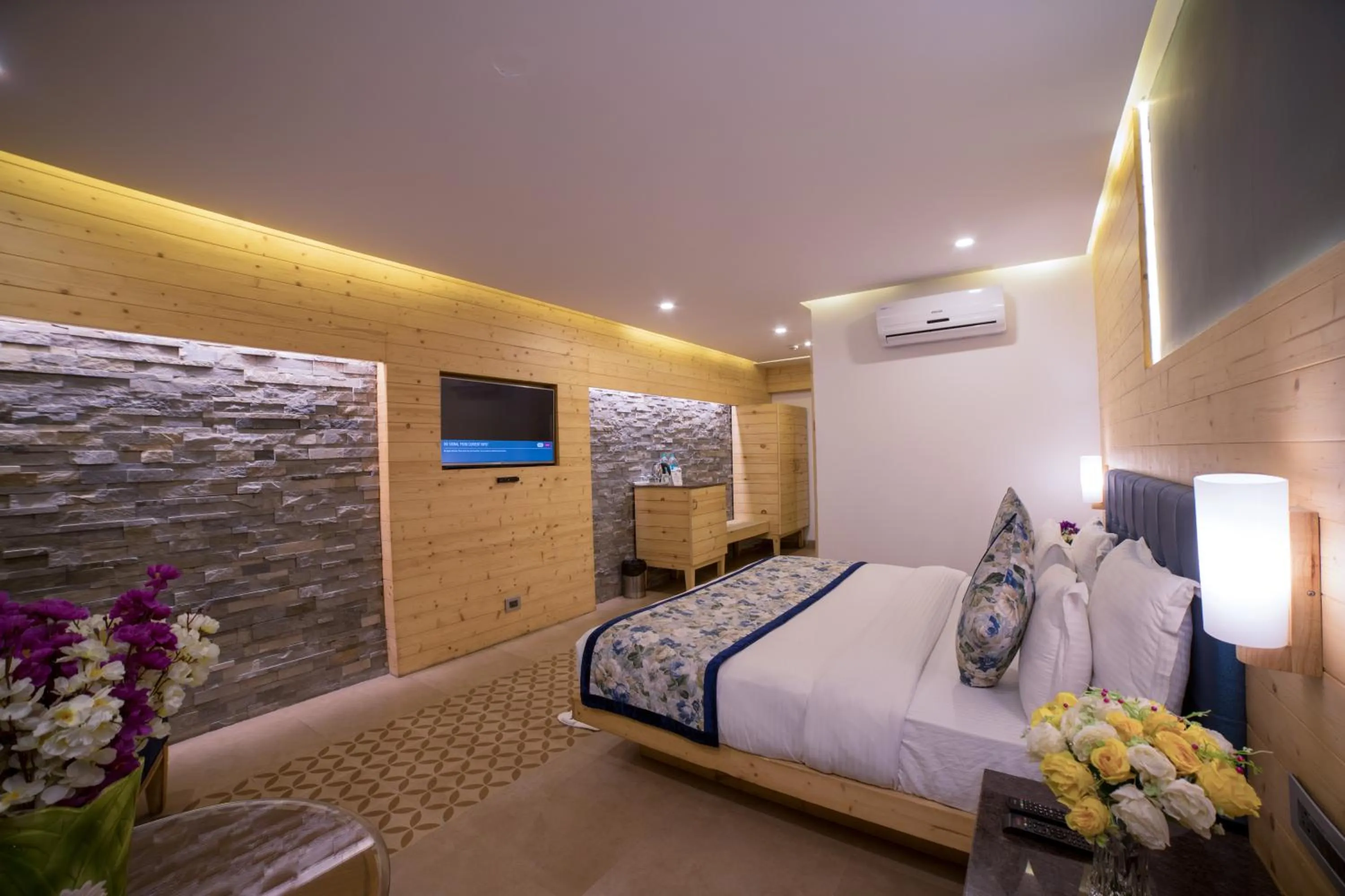 Photo of the whole room, Bed in The Fern Brentwood Resort, Mussoorie