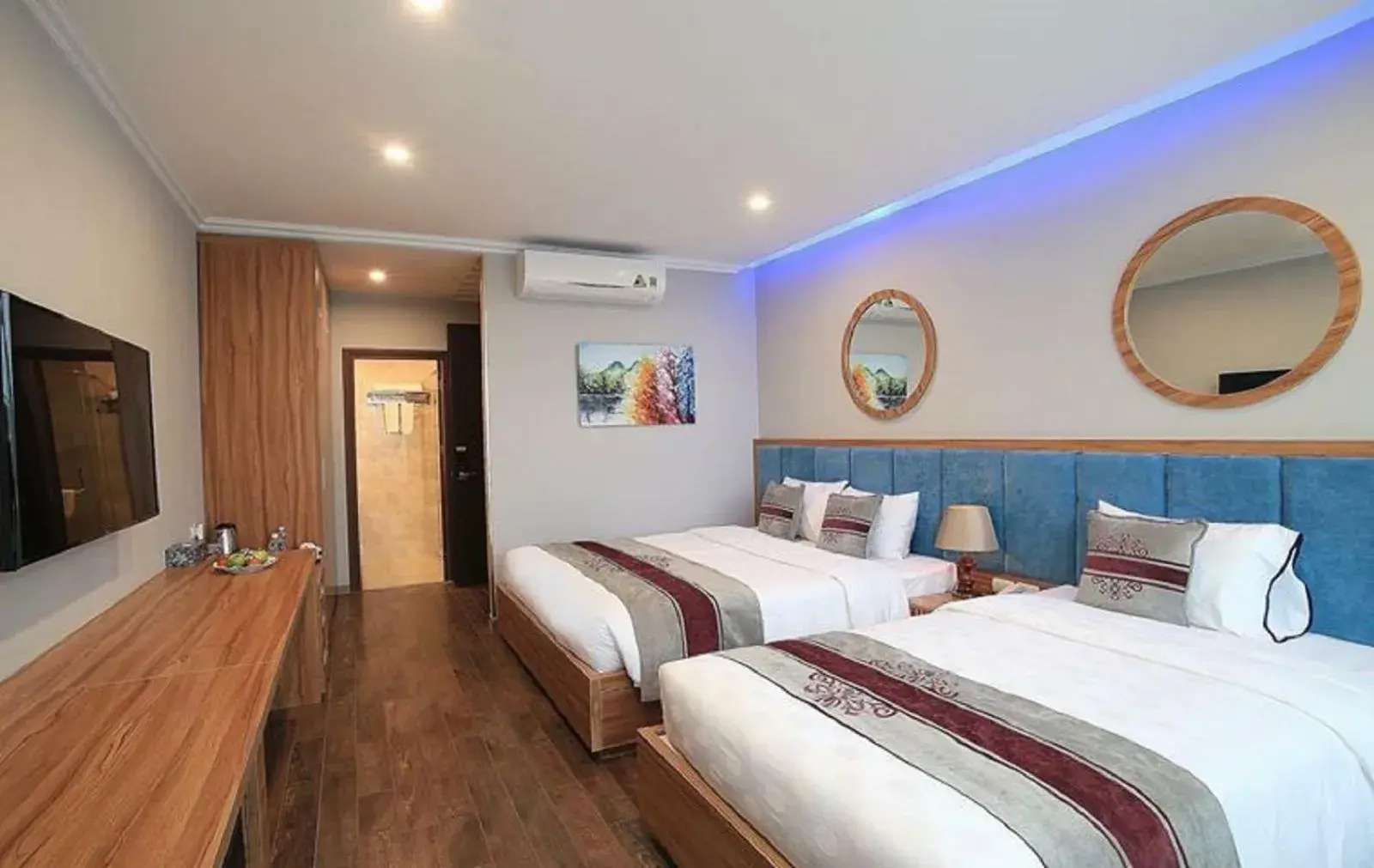 Bed in Oriana Hotel Bed in Oriana Hotel