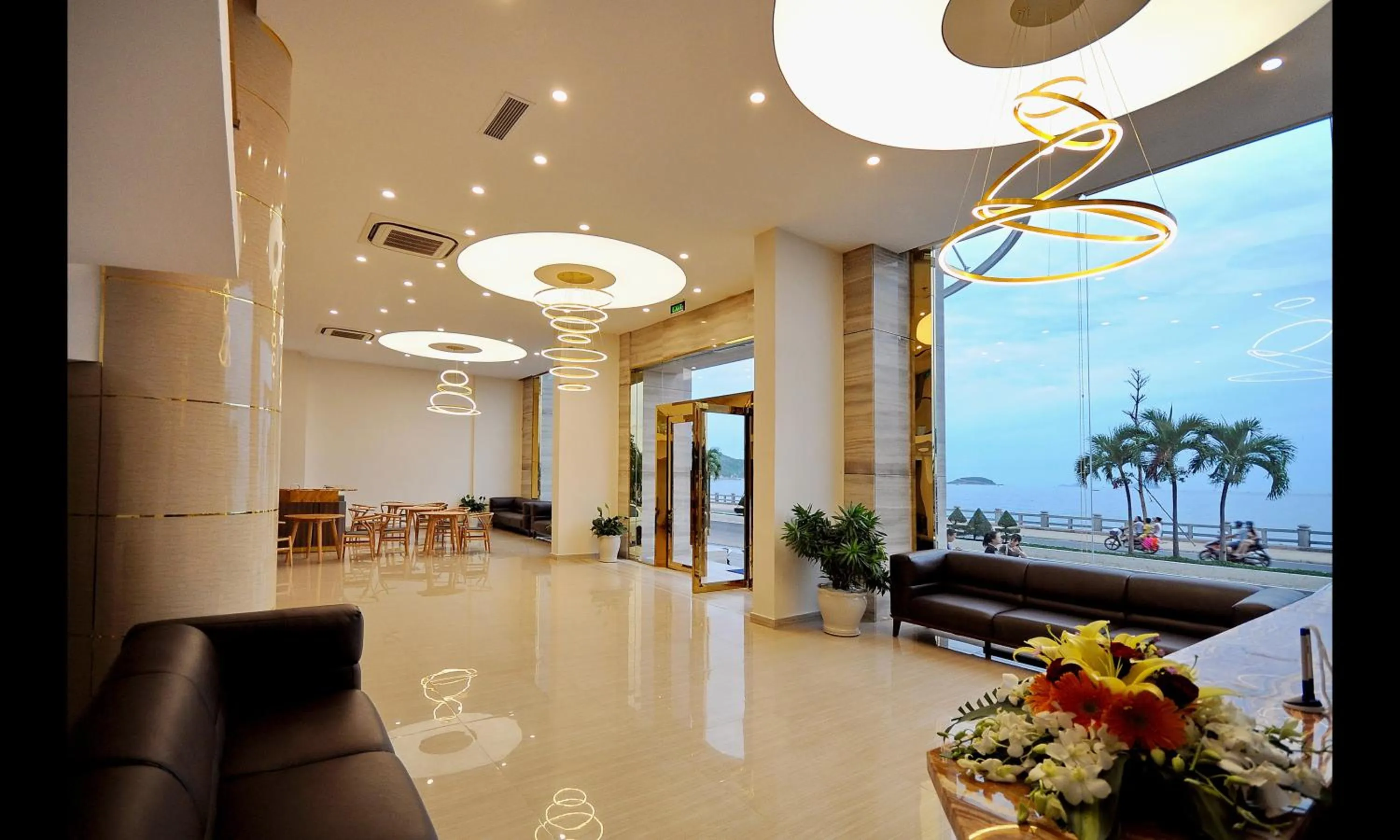 Seating area in Lenid Ocean View Hotel