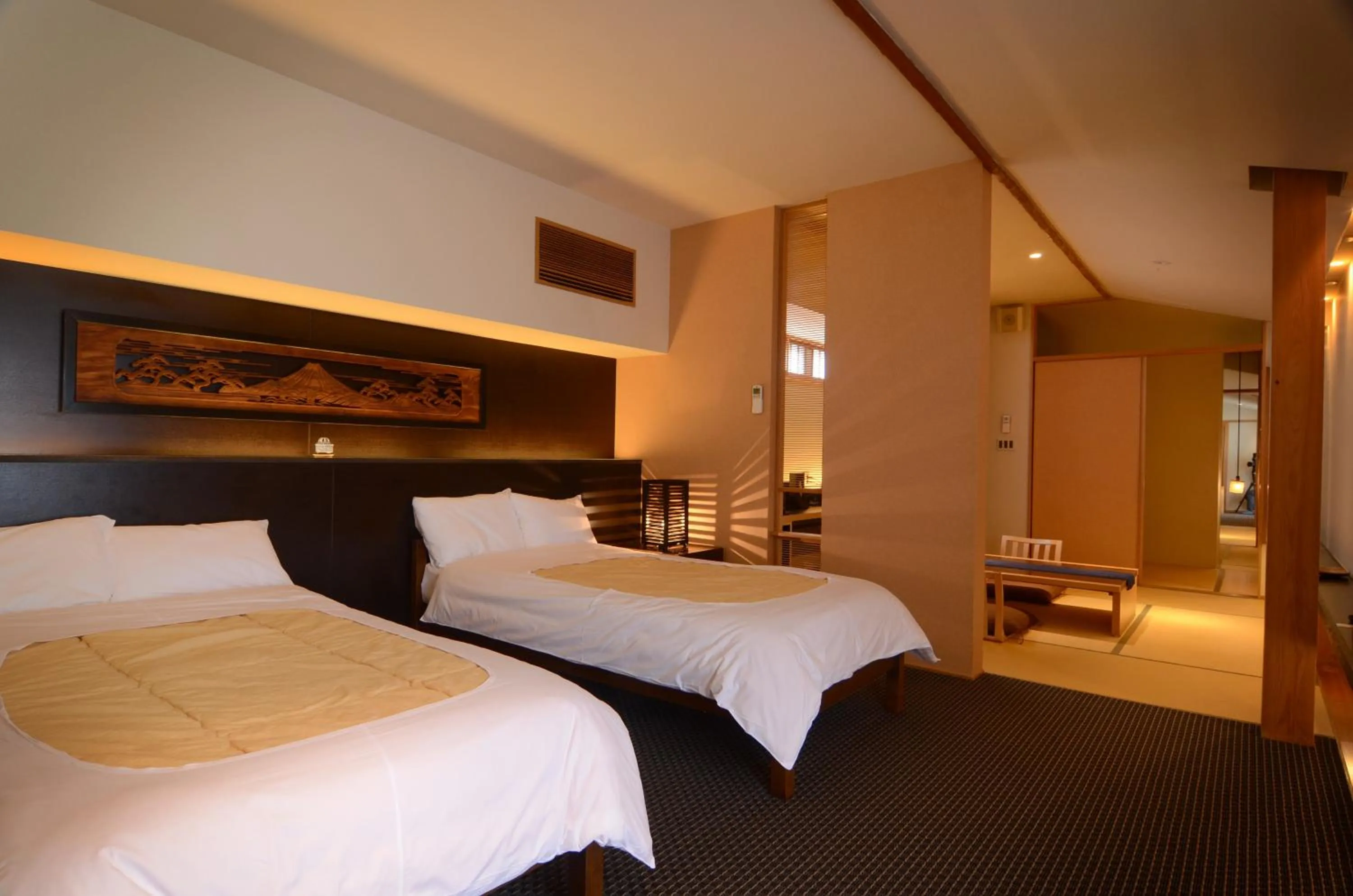 Photo of the whole room, Bed in AKARI et KAORI formerly Taizanso