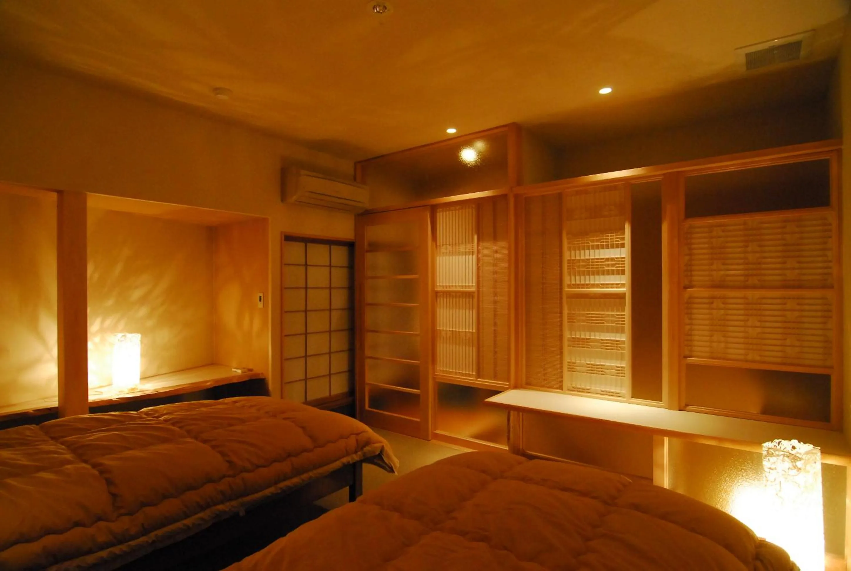 Bedroom, Bed in AKARI et KAORI formerly Taizanso