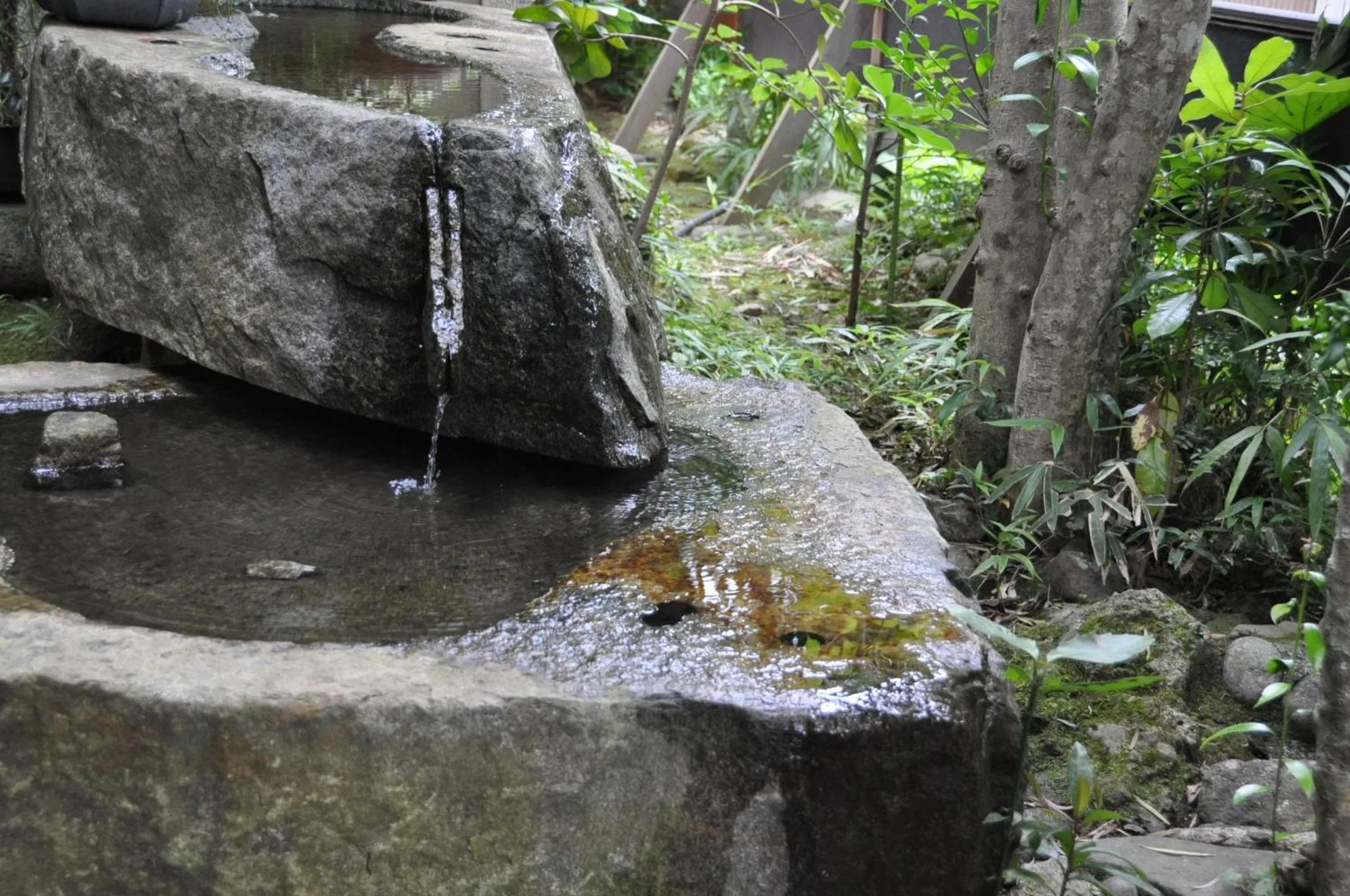 Decorative detail in AKARI et KAORI formerly Taizanso