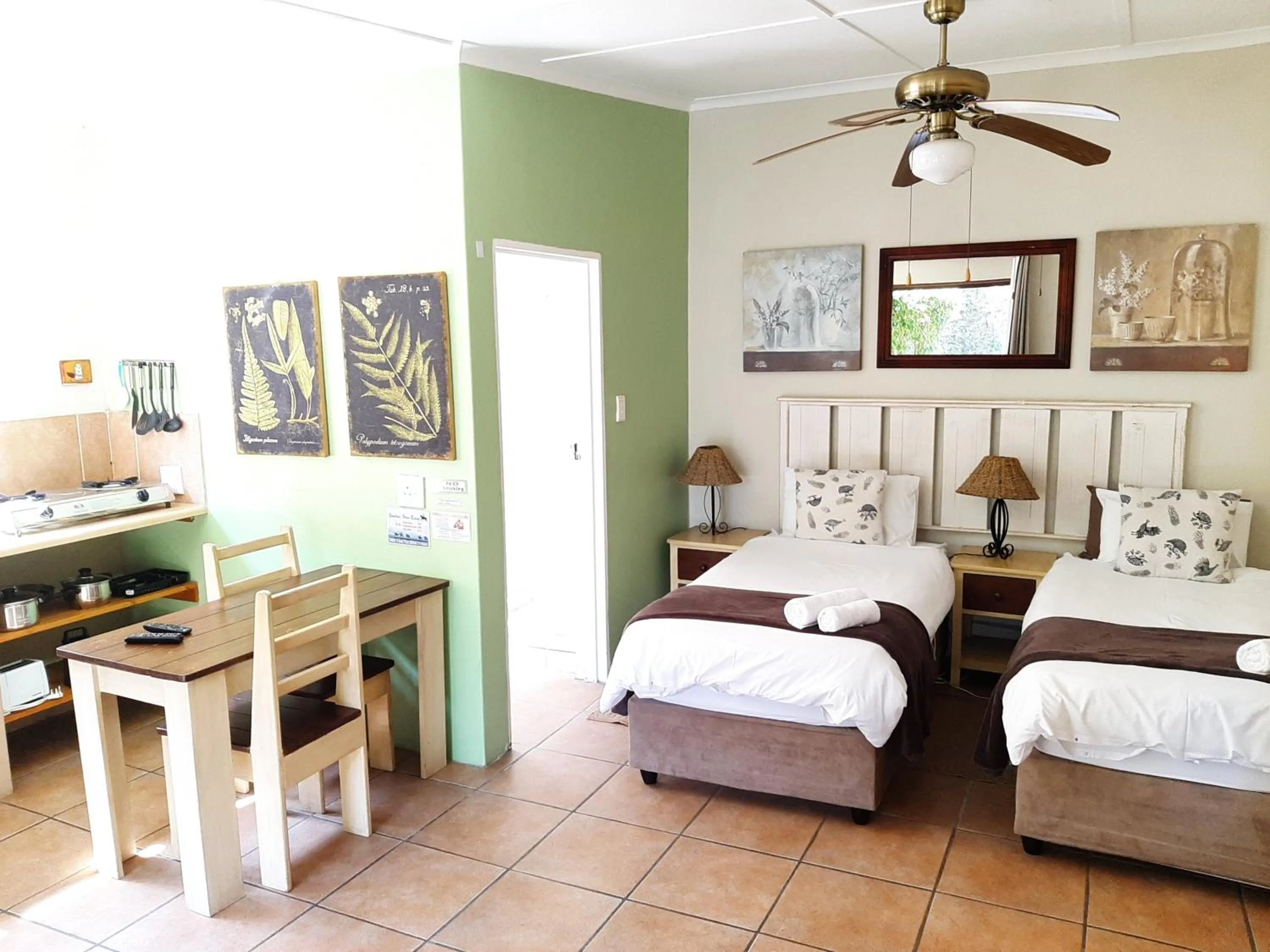 Bed in Tourist Lodge Gansbaai