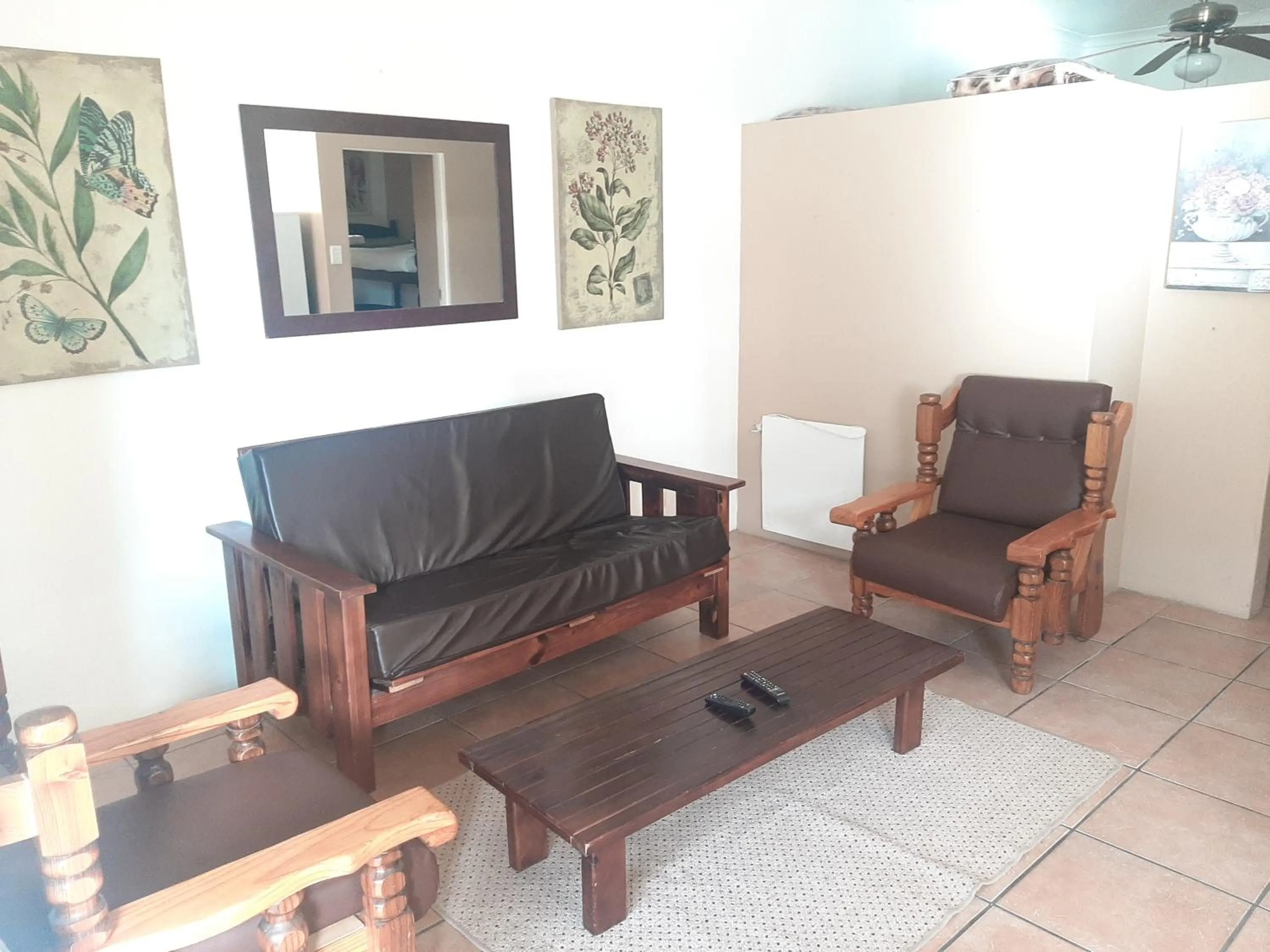Living room in Tourist Lodge Gansbaai