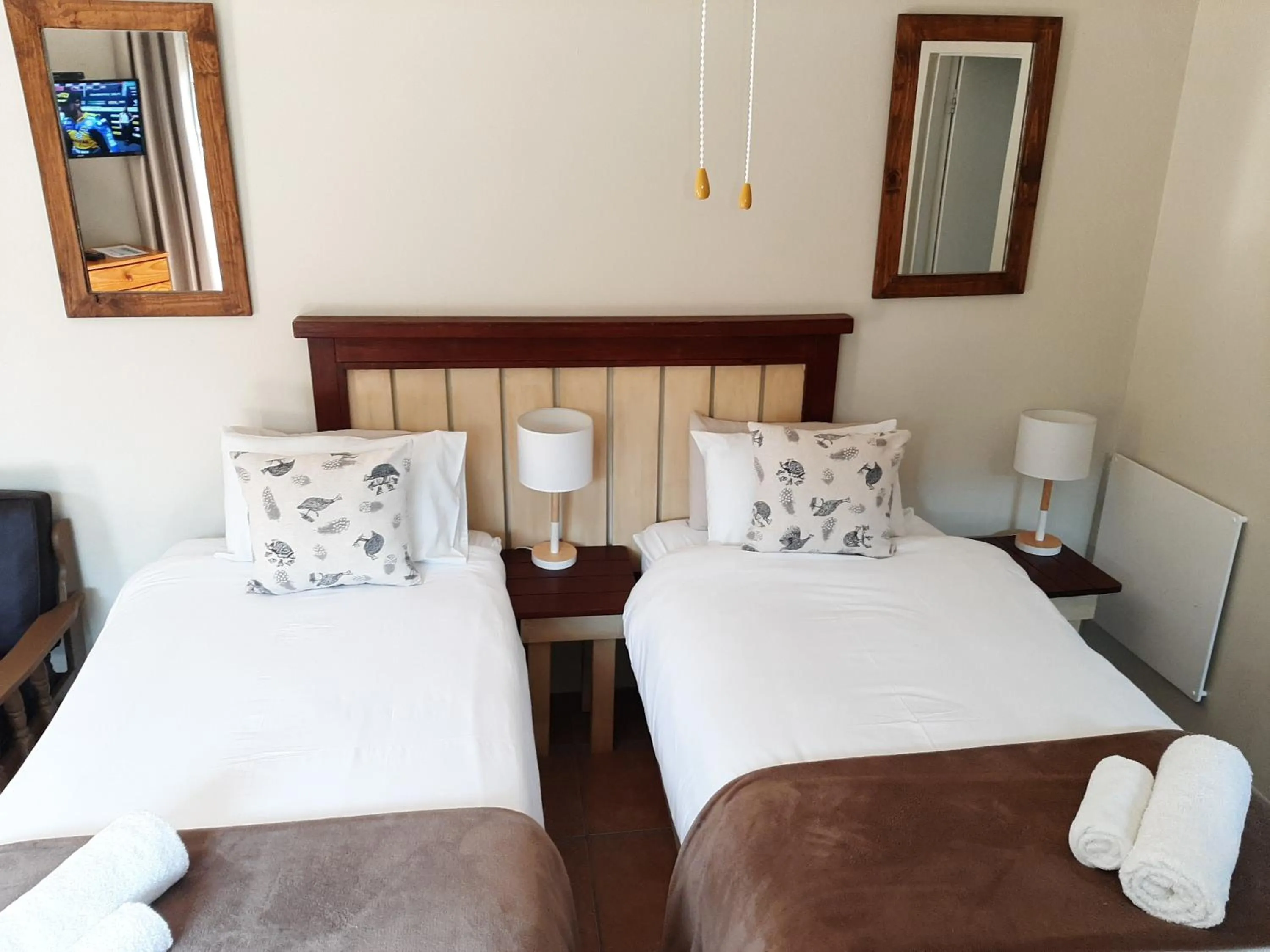 Bed in Tourist Lodge Gansbaai