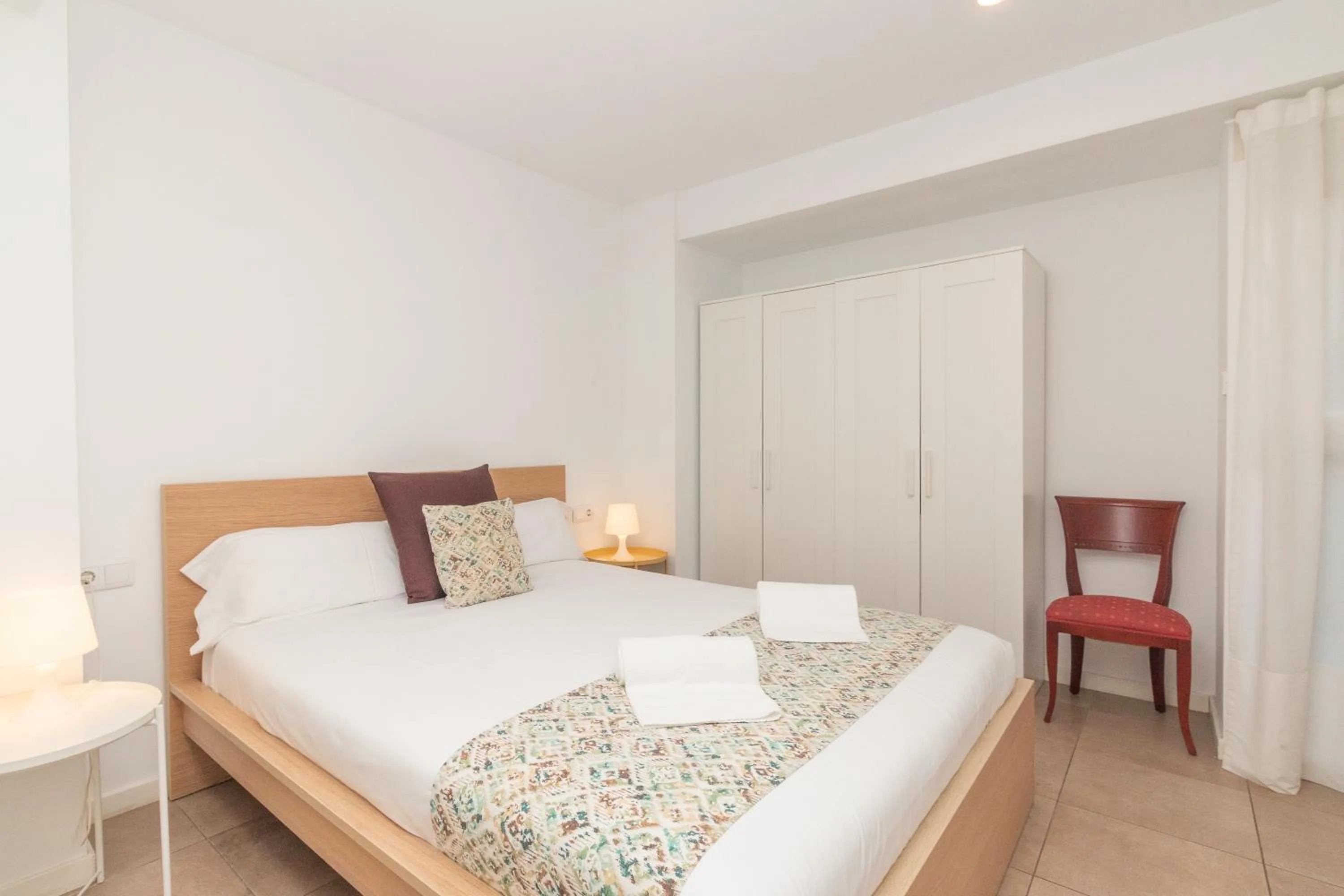 Bed in BET Apartments - Abastos