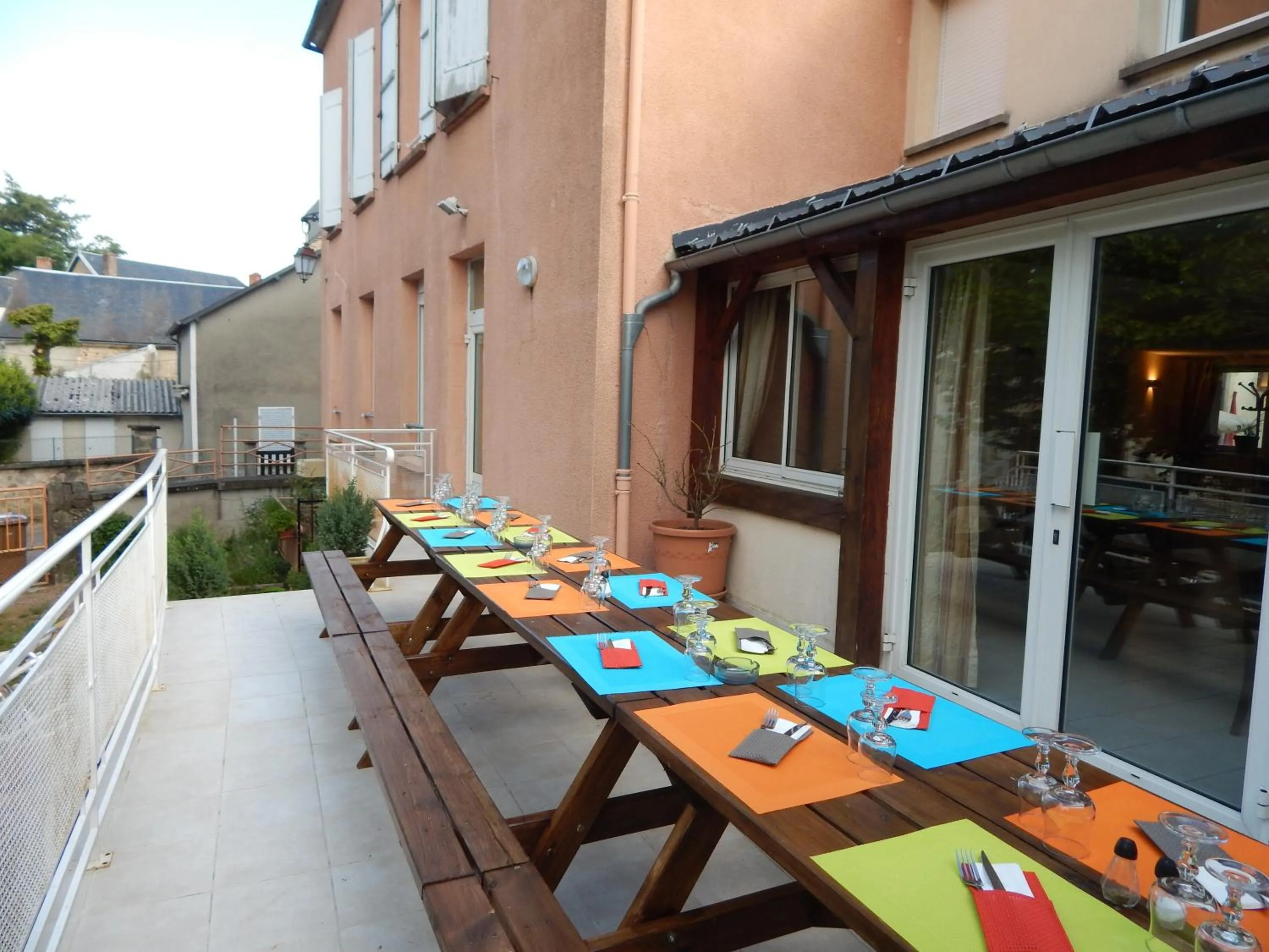 Patio in Le Lion D'or