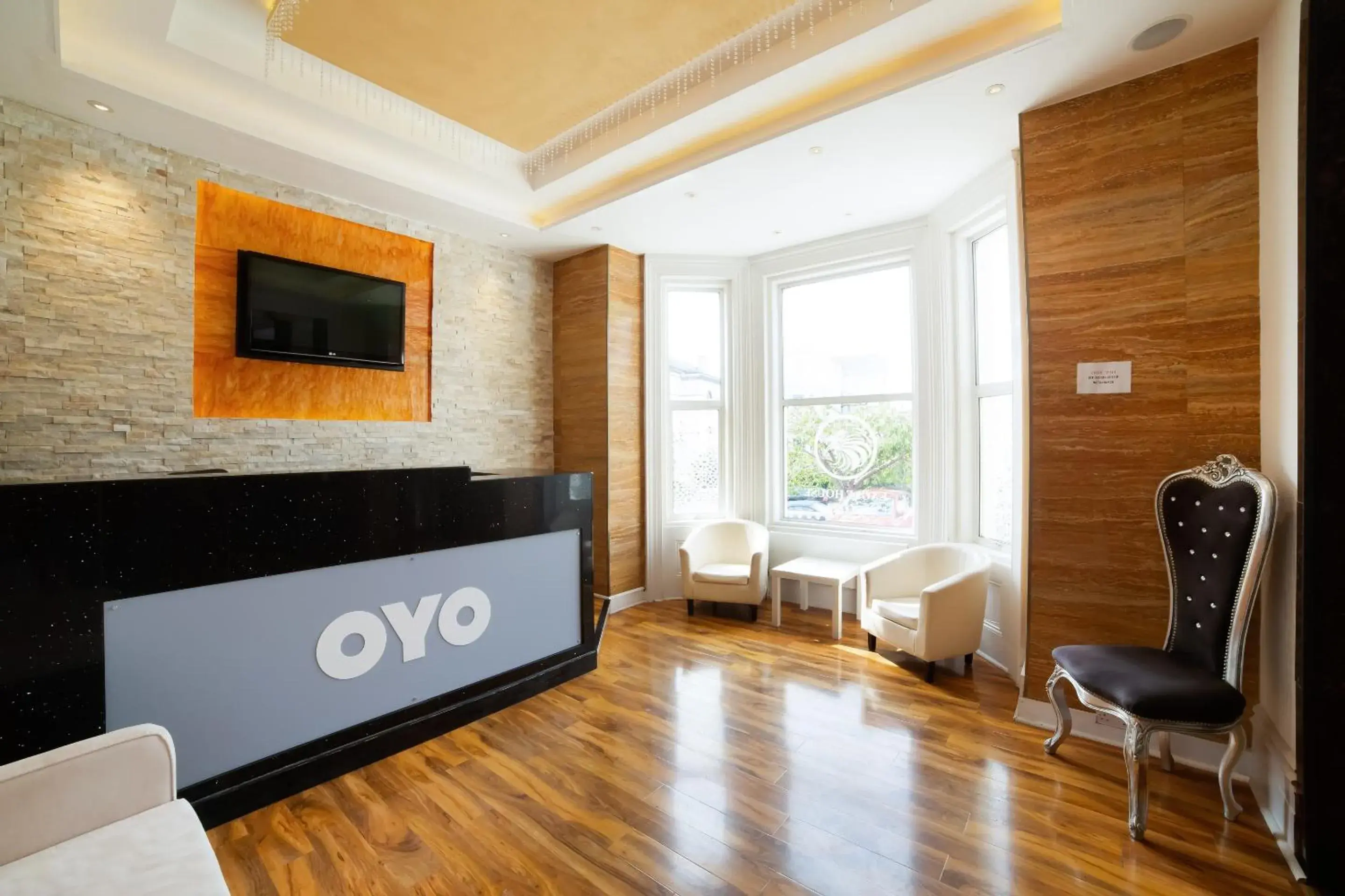 Lobby or reception in OYO Eagle House Hotel, St Leonards Hastings Lobby or reception in OYO Eagle House Hotel, St Leonards Hastings