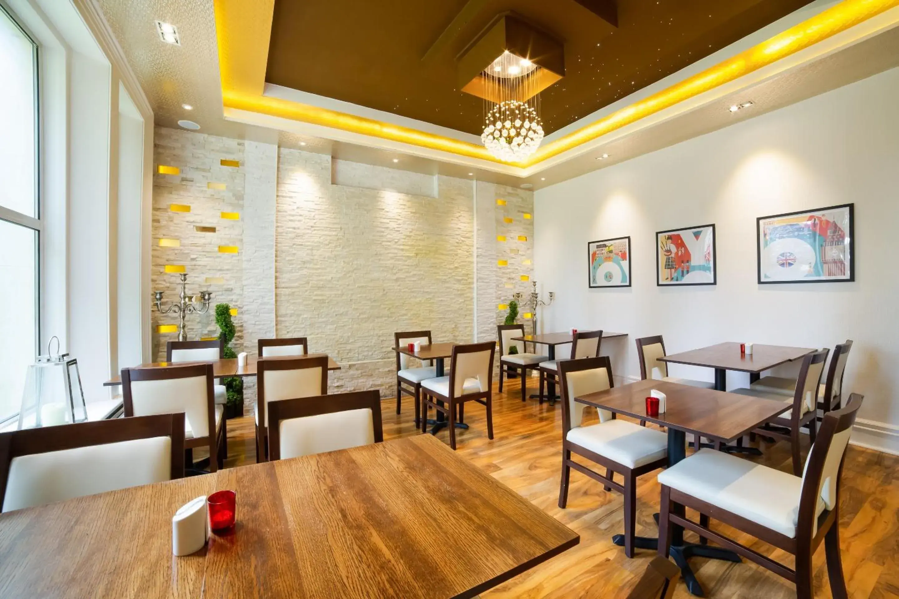 Restaurant/places to eat in OYO Eagle House Hotel, St Leonards Hastings Restaurant/places to eat in OYO Eagle House Hotel, St Leonards Hastings