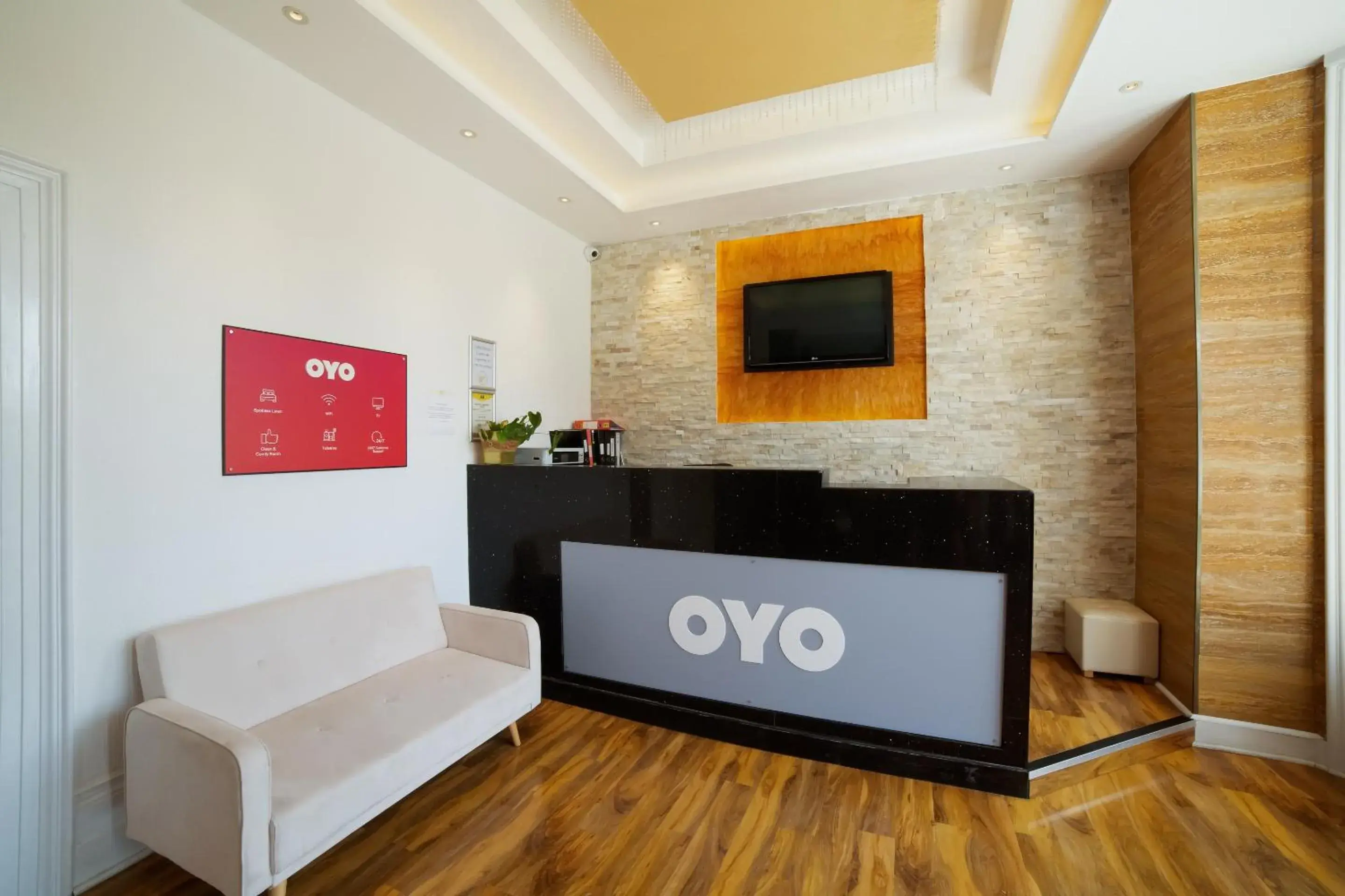 Lobby or reception in OYO Eagle House Hotel, St Leonards Hastings Lobby or reception in OYO Eagle House Hotel, St Leonards Hastings