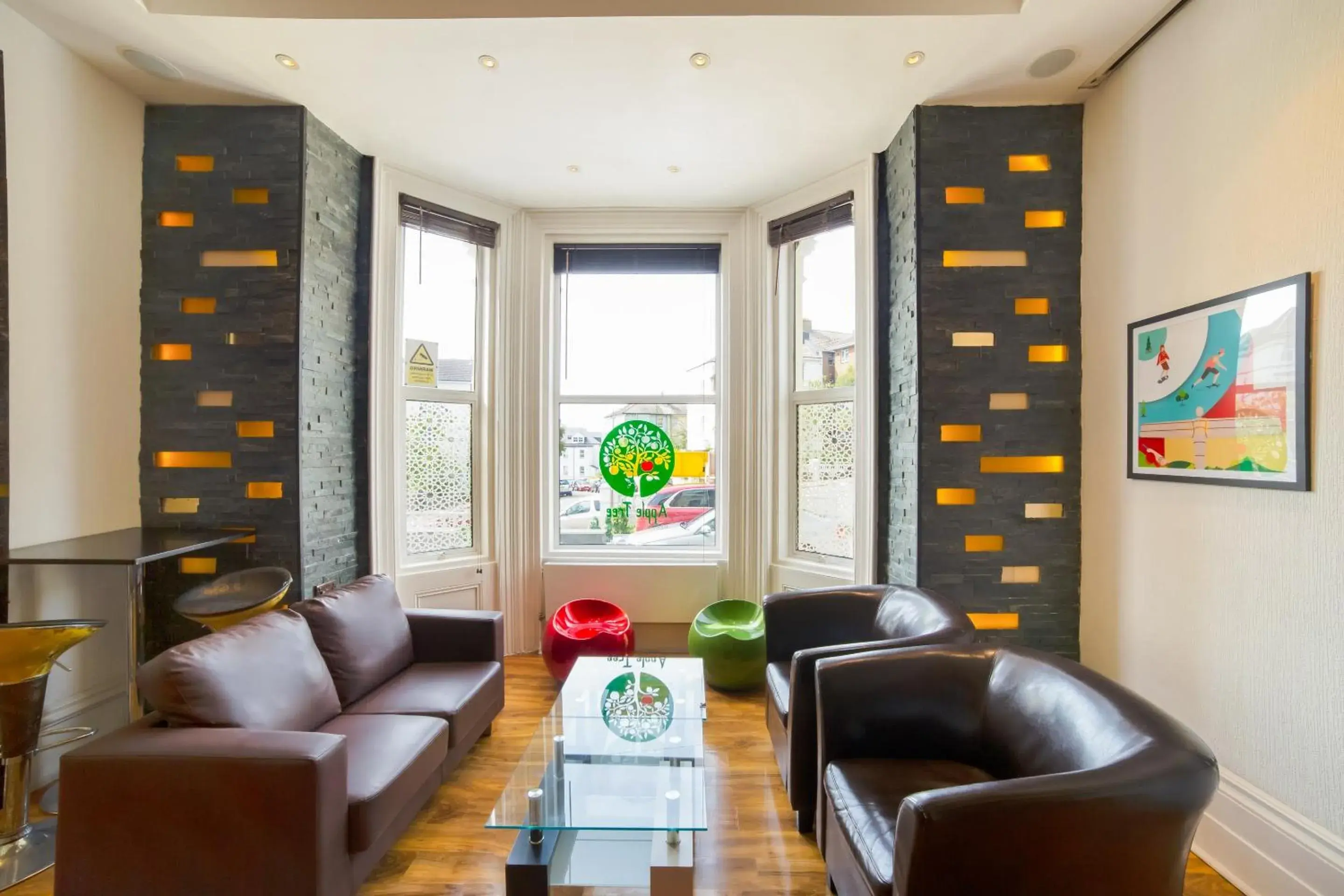 Lobby or reception in OYO Eagle House Hotel, St Leonards Hastings Lobby or reception in OYO Eagle House Hotel, St Leonards Hastings