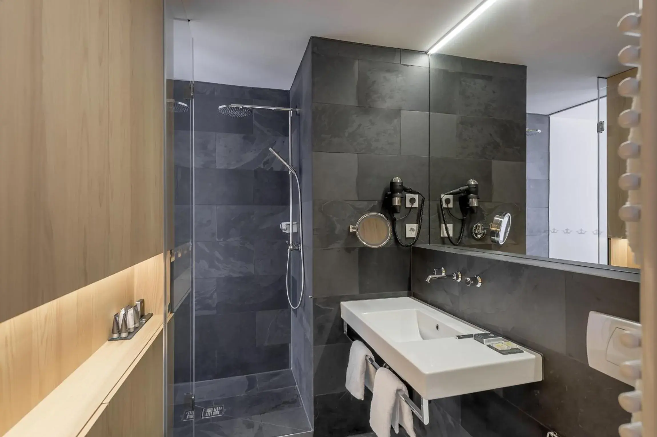 Bathroom in Alpenhotel Krone