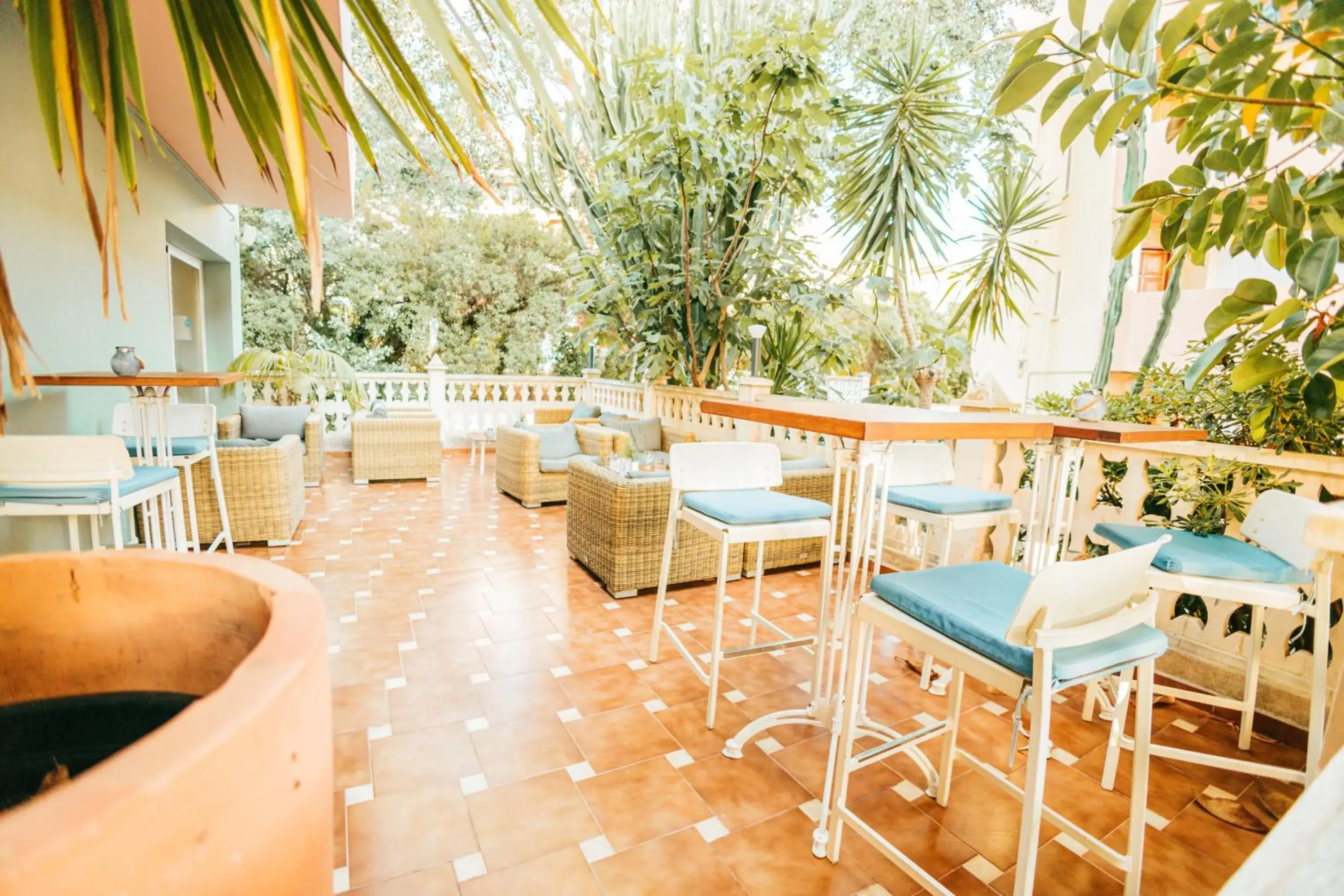 Lounge or bar in 4U Miranda - Adults Only Lounge or bar in 4U Miranda - Adults Only