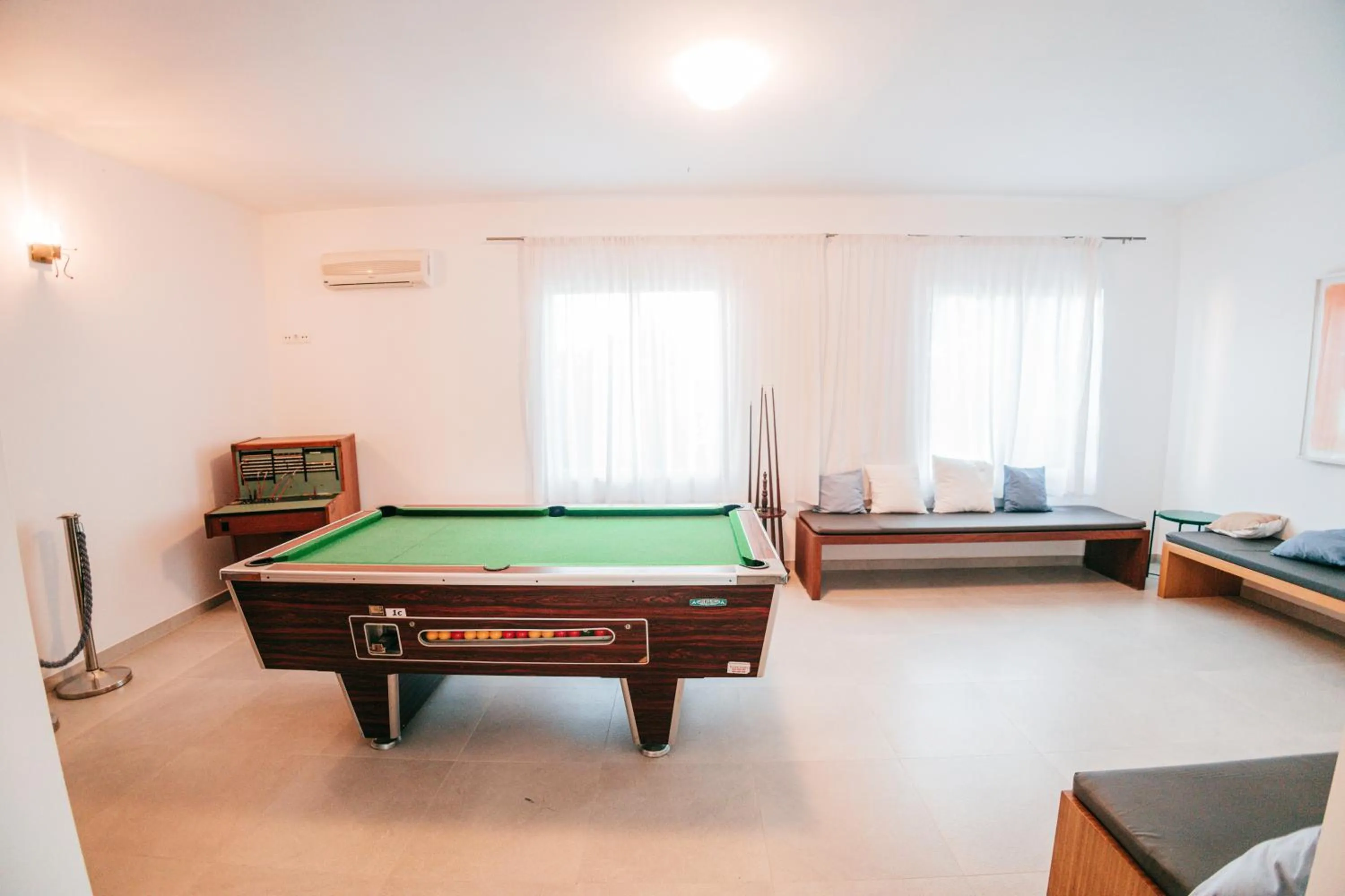 Lounge or bar in 4U Miranda - Adults Only