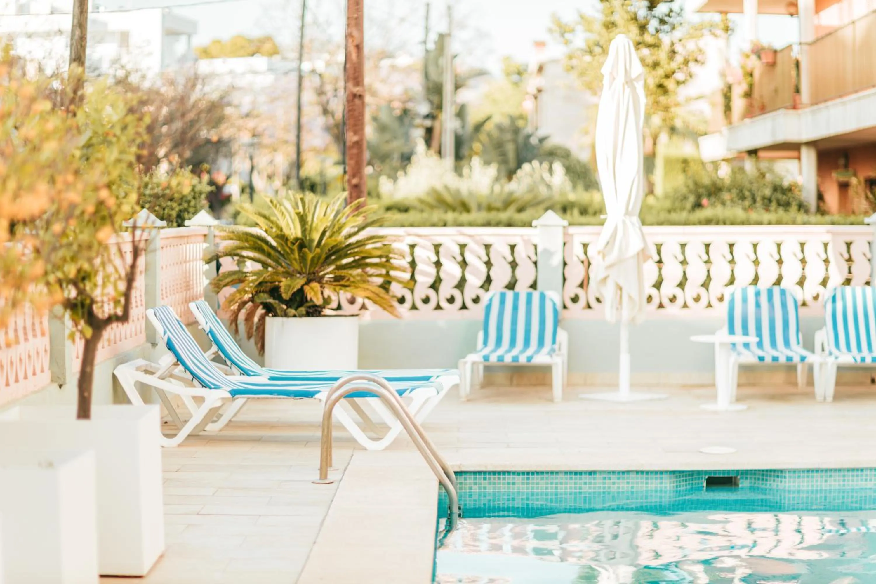 Swimming pool in 4U Miranda - Adults Only