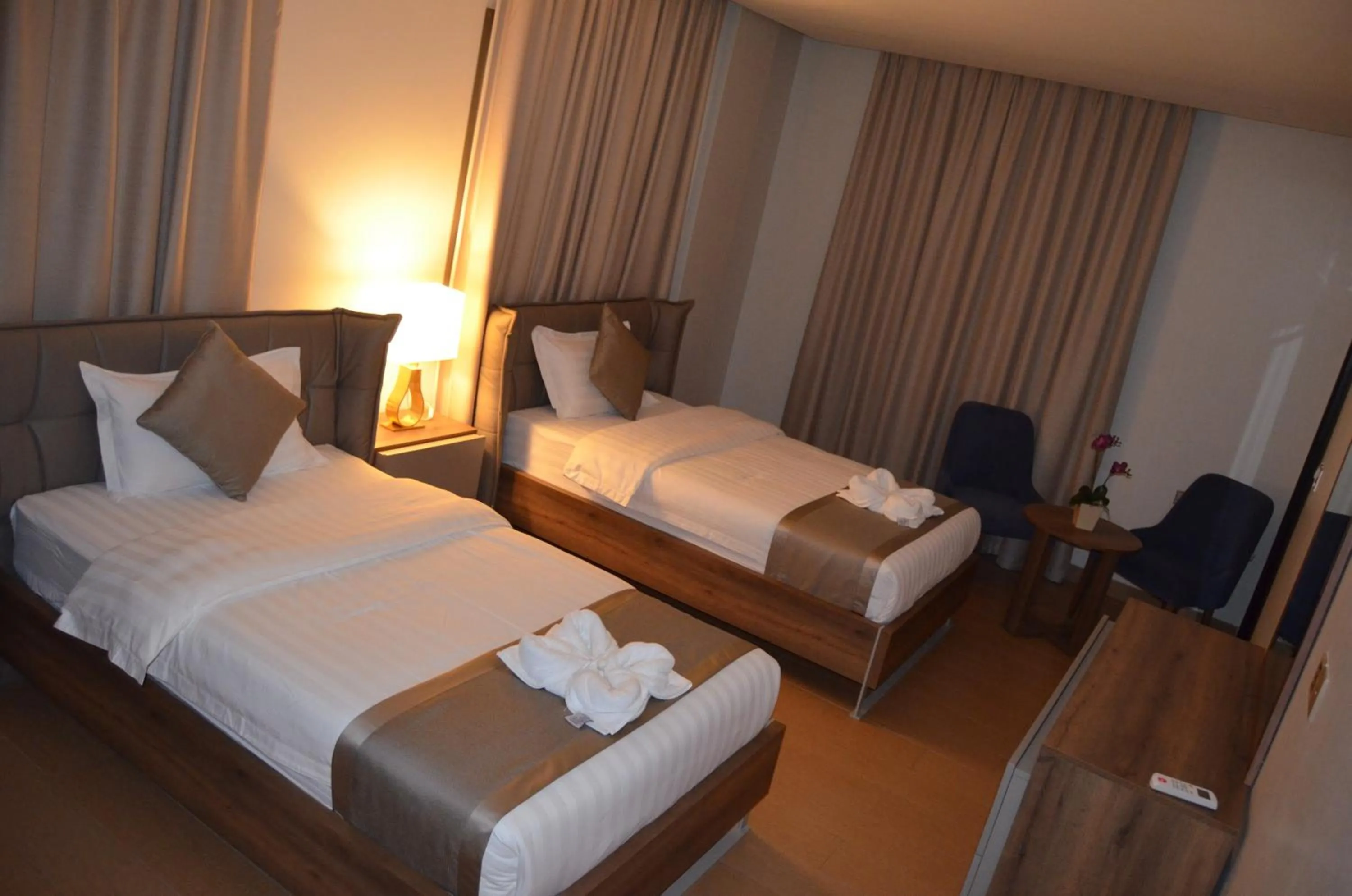 Larissa Suites