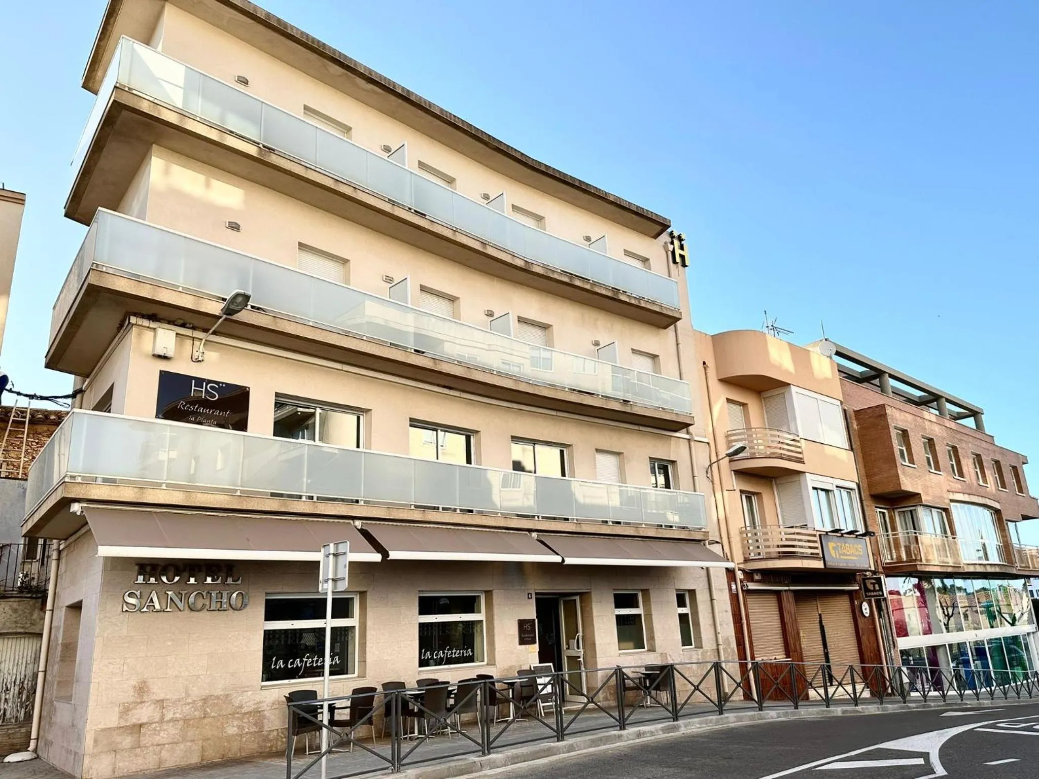 Property building in Hotel Sancho