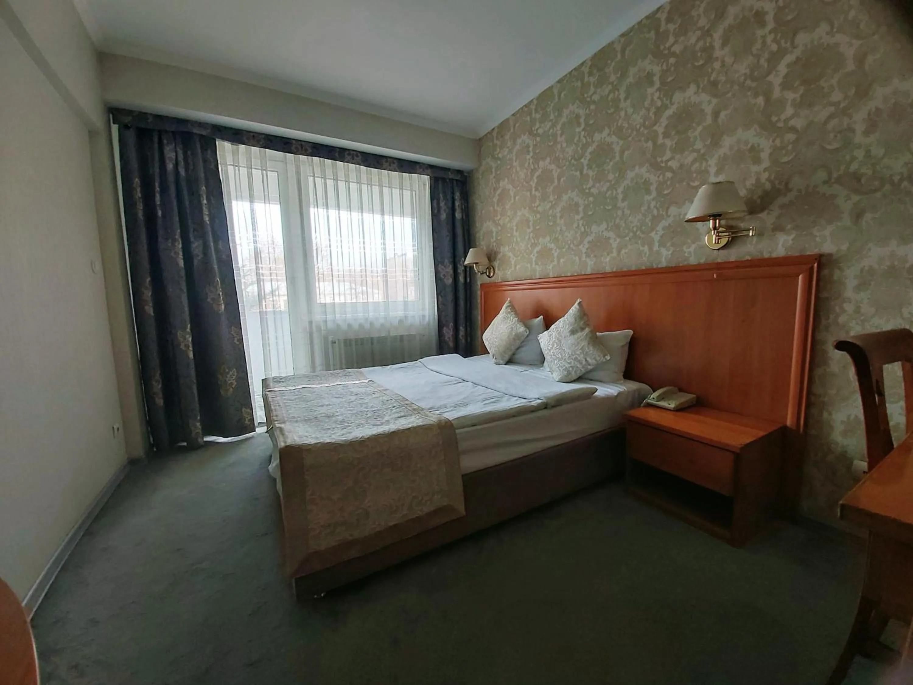 Photo of the whole room, Bed in Astana International Hotel