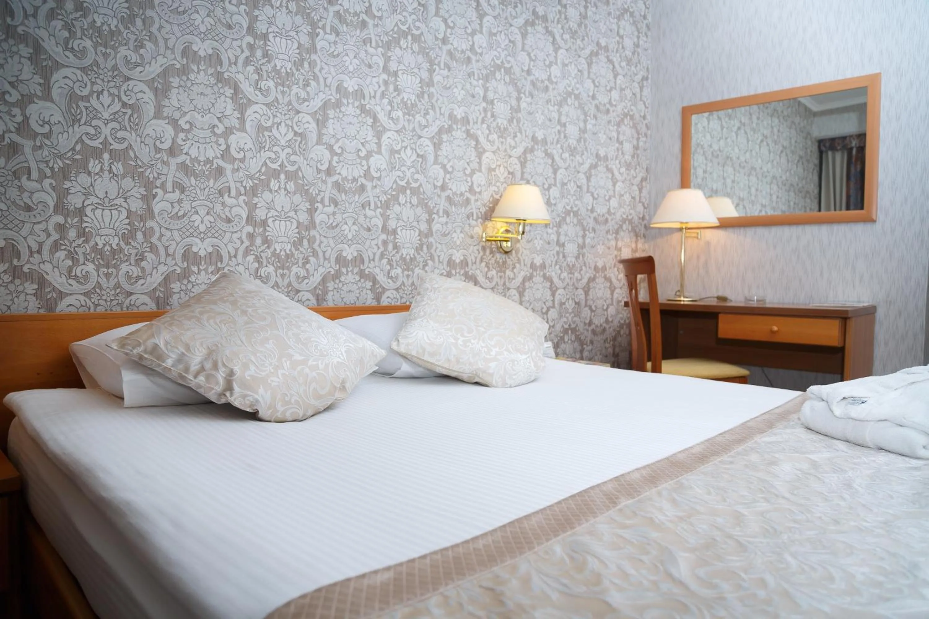 Photo of the whole room, Bed in Astana International Hotel