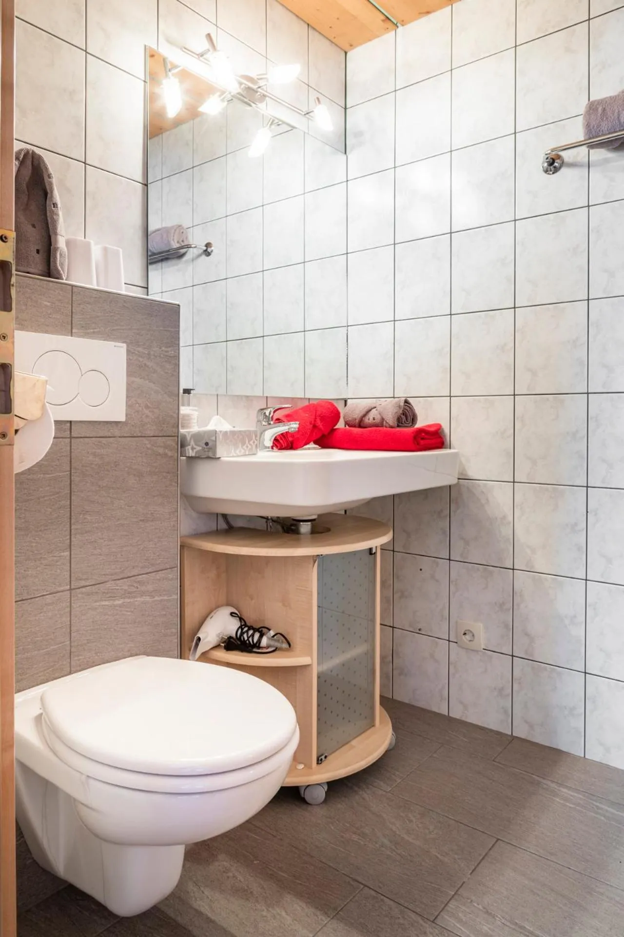 Bathroom in Biobauernhof Tonimörtl