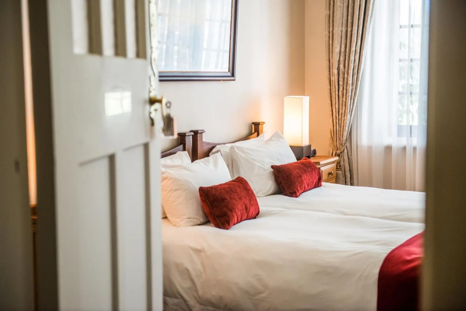 Bed in Excelsior Manor Guesthouse