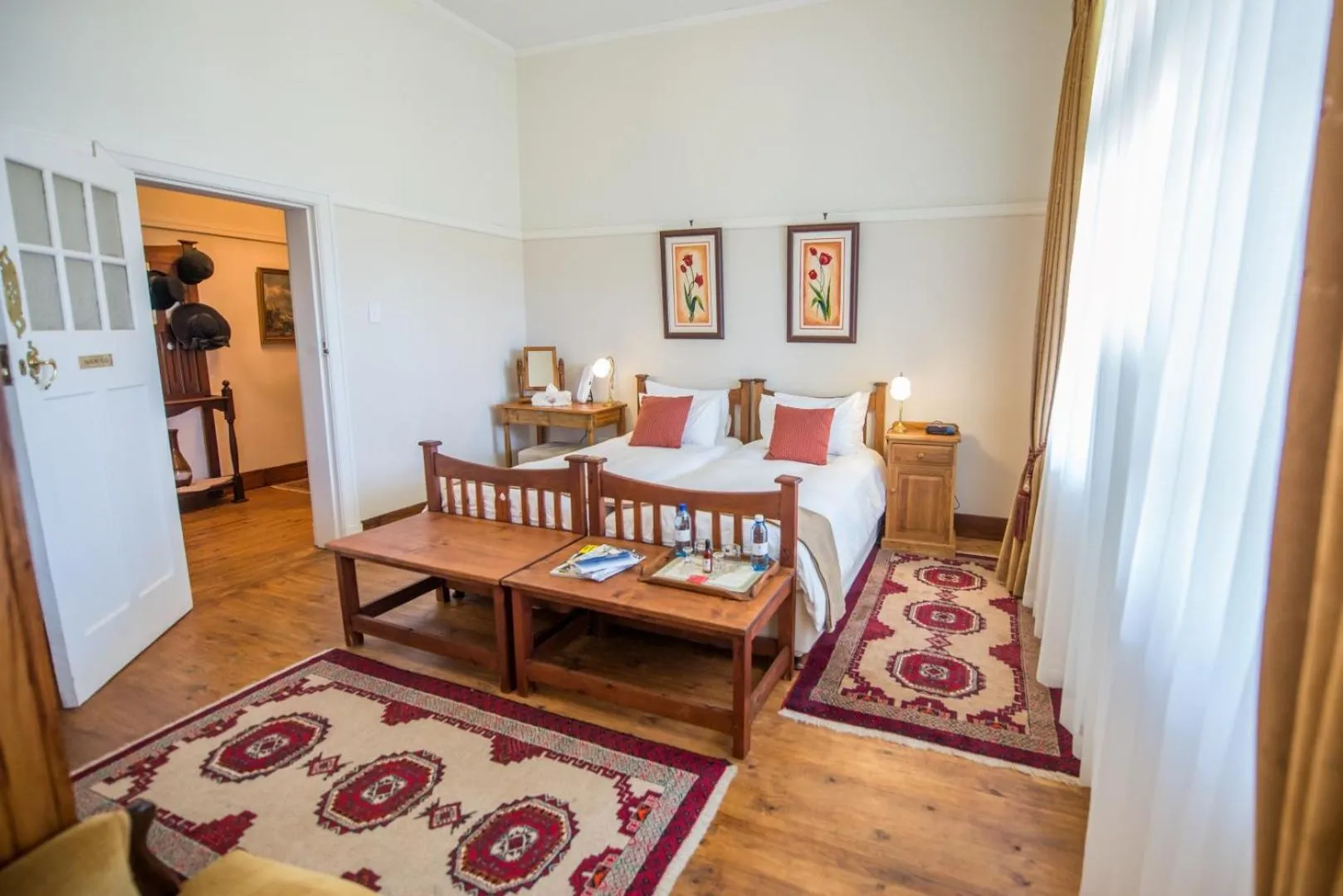 Photo of the whole room, Bed in Excelsior Manor Guesthouse