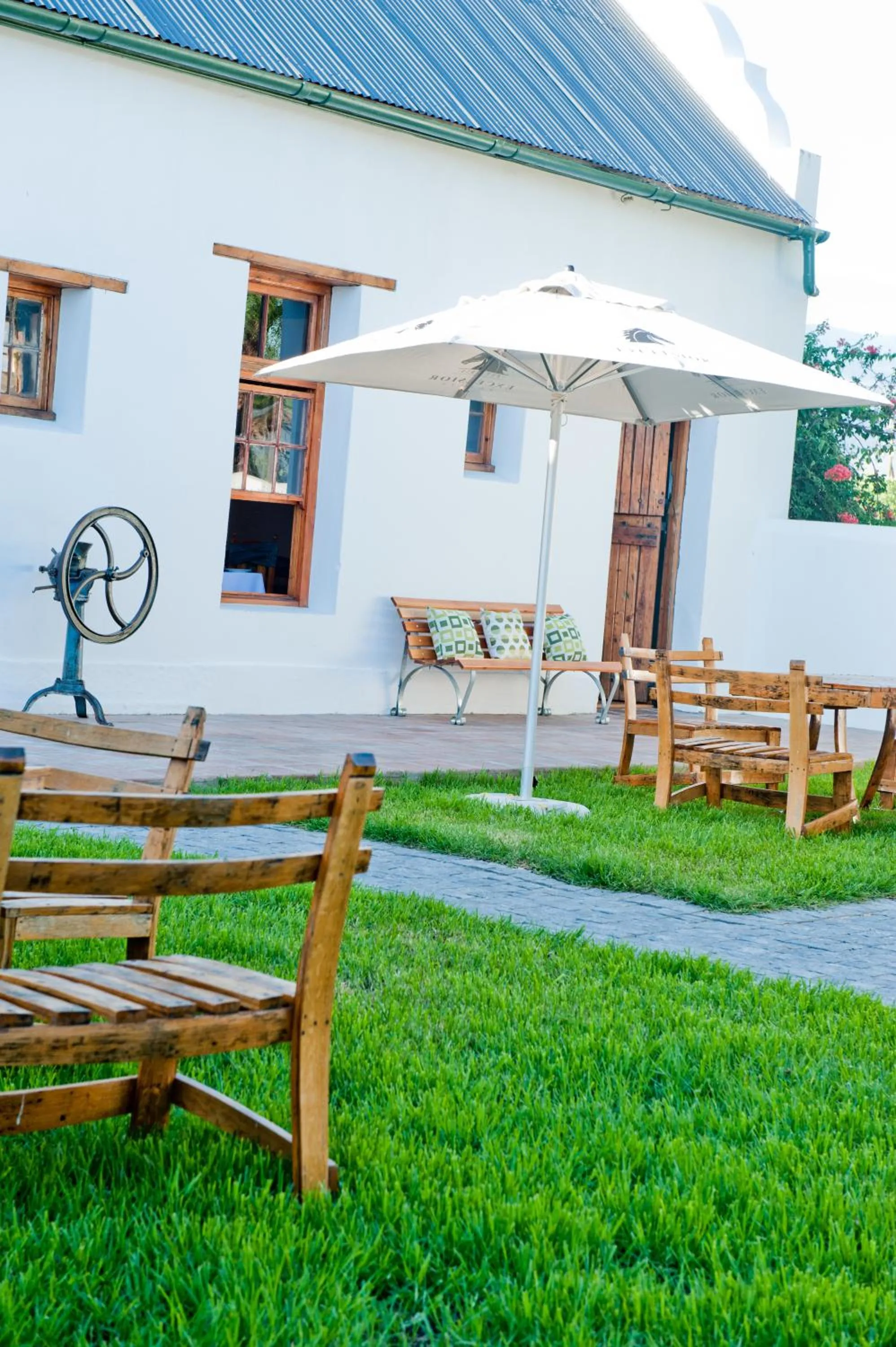 Facade/entrance in Excelsior Manor Guesthouse