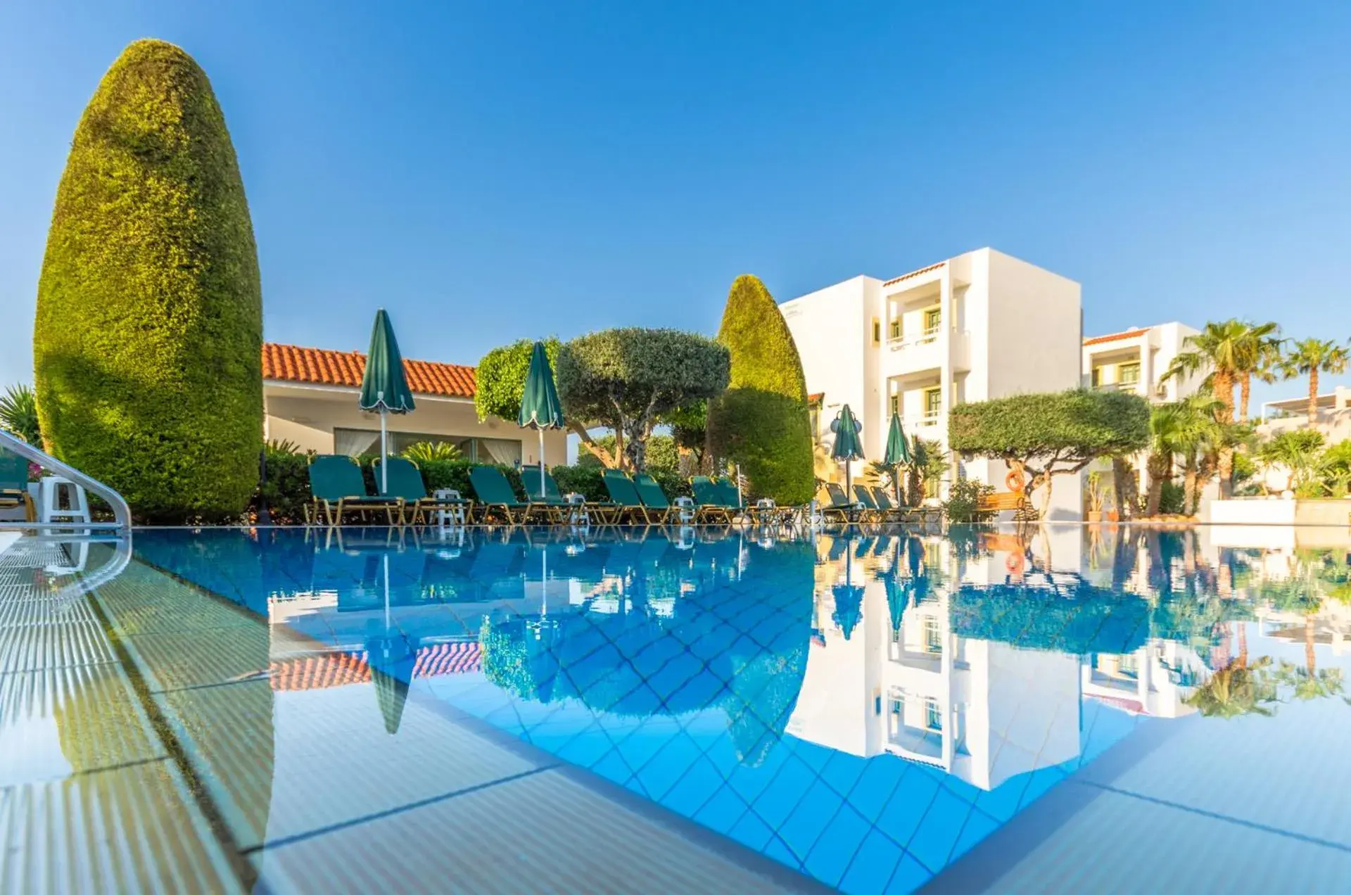 Nikolas Villas Appartments Nikolas Villas Appartments