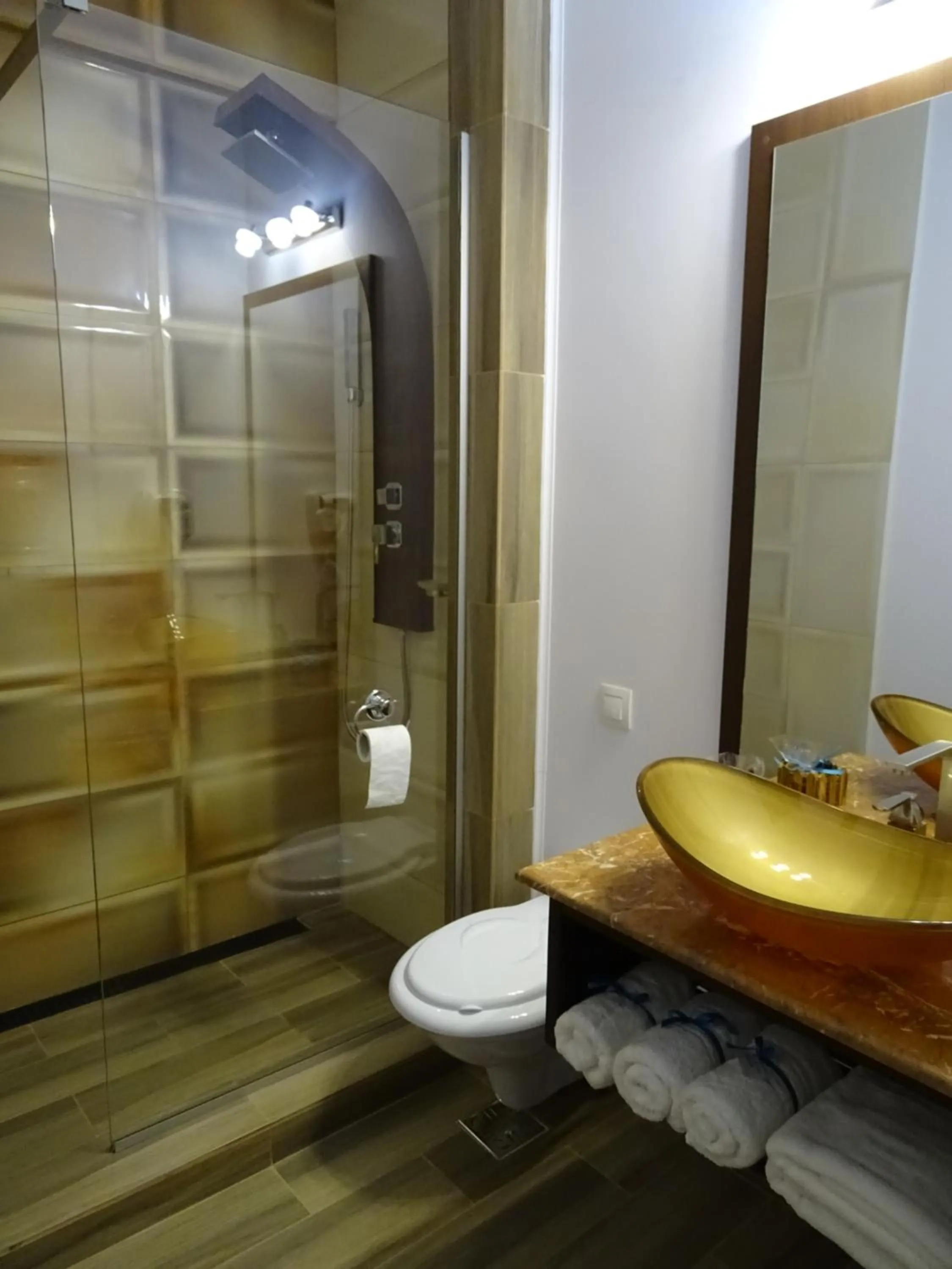 Dream Resort (Adults only 14+)