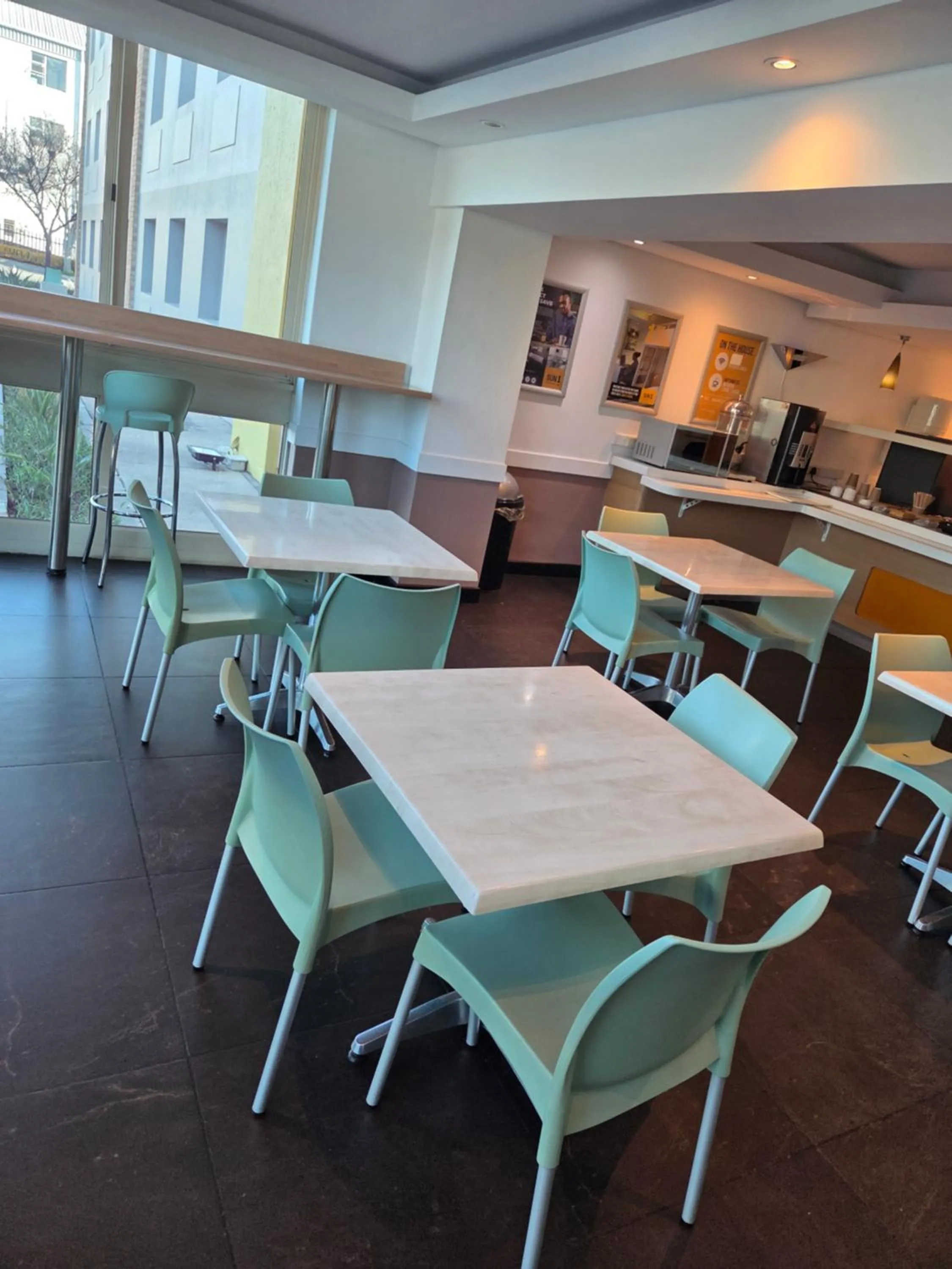 Restaurant/places to eat in SUN1 MIDRAND