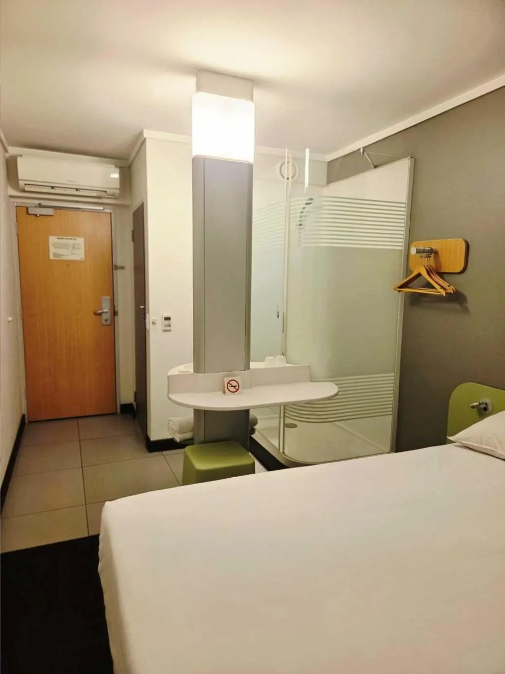 Bedroom, Bed in SUN1 MIDRAND