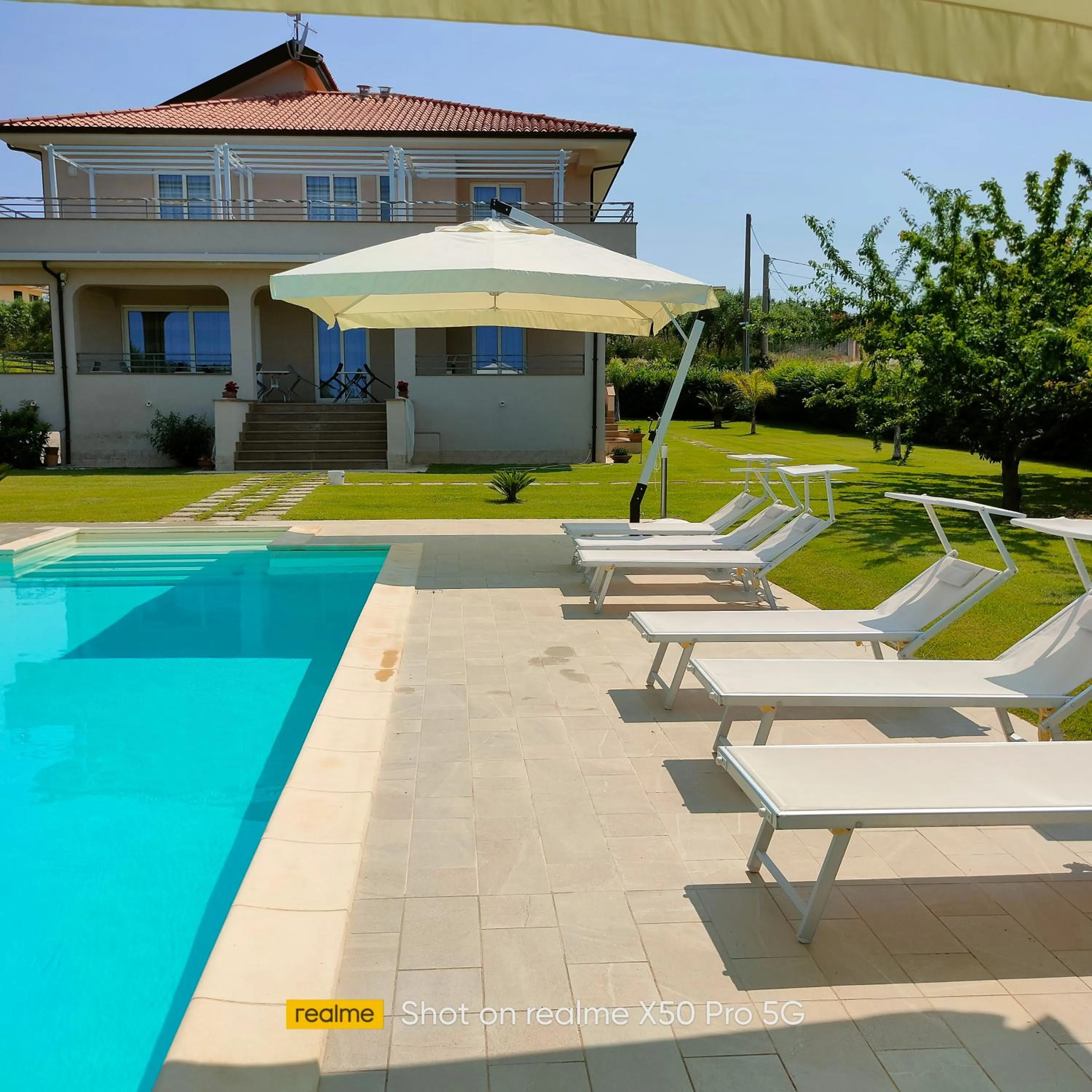 Solarium in VILLA LAURO LUXURY B&B