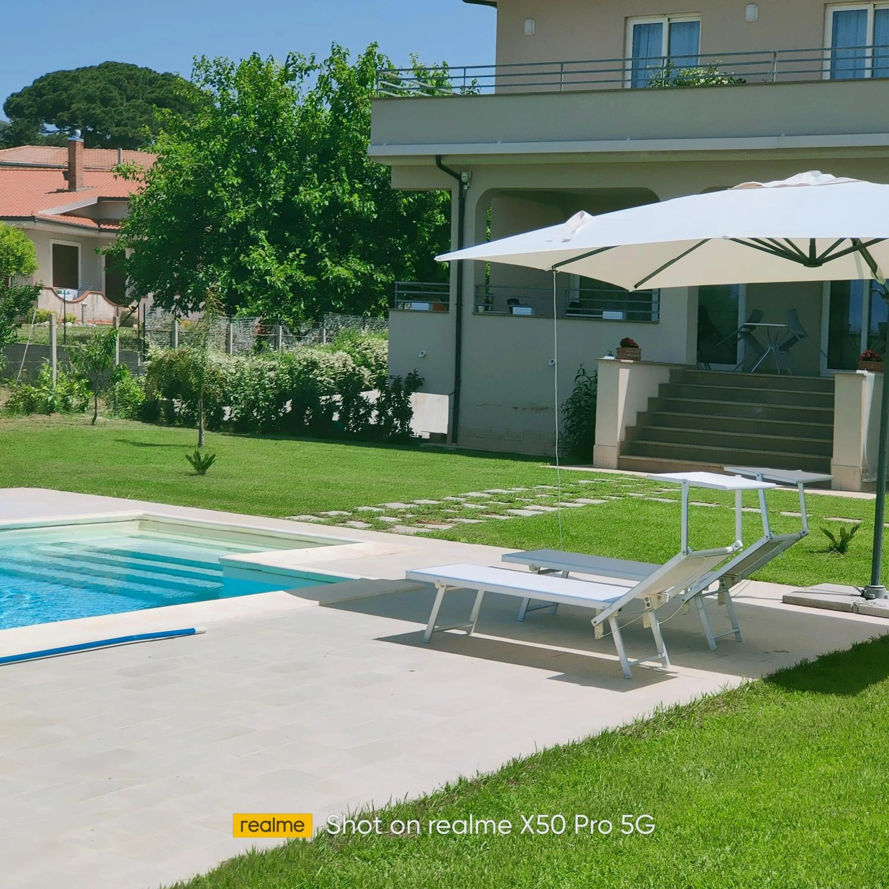 Swimming pool in VILLA LAURO LUXURY B&B